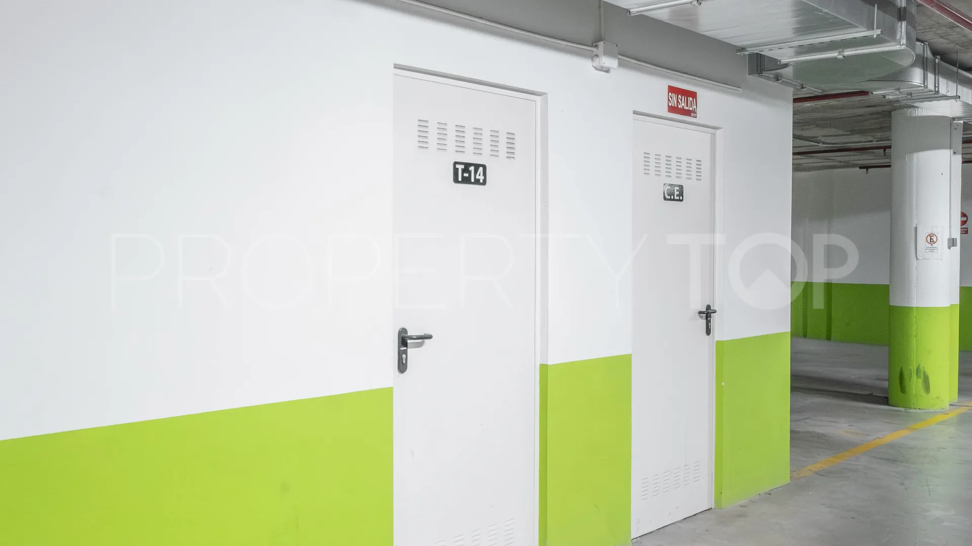 Se vende apartamento con 2 dormitorios en Nueva Andalucia