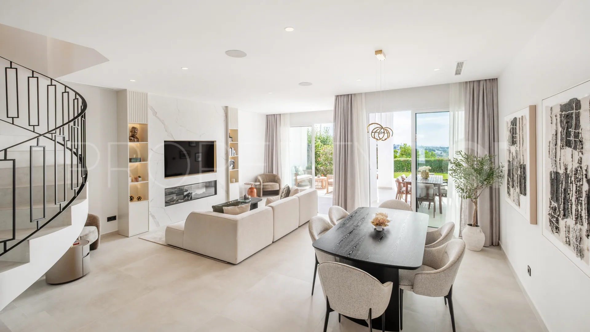 For sale La Quinta 3 bedrooms town house
