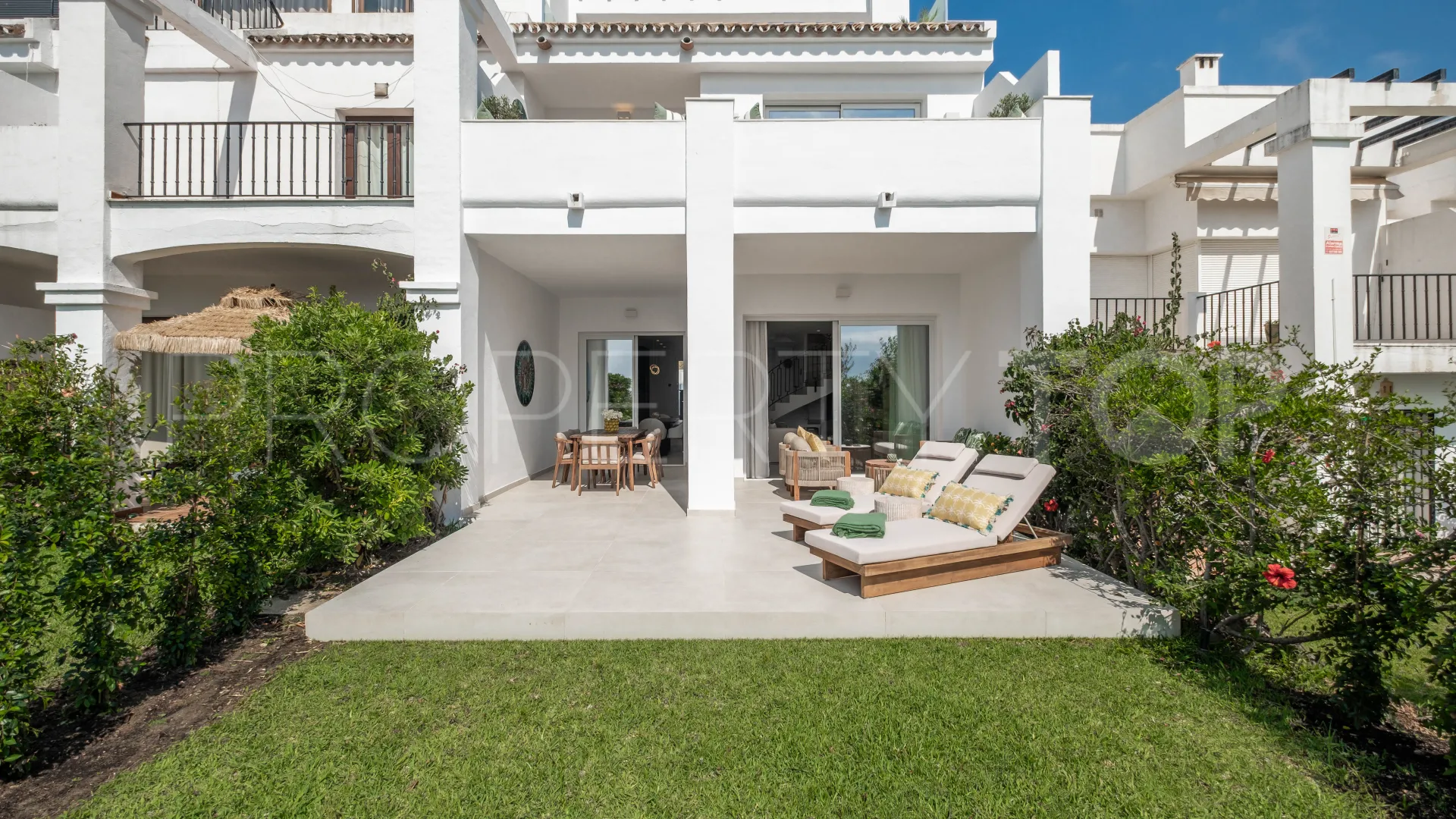 For sale La Quinta 3 bedrooms town house