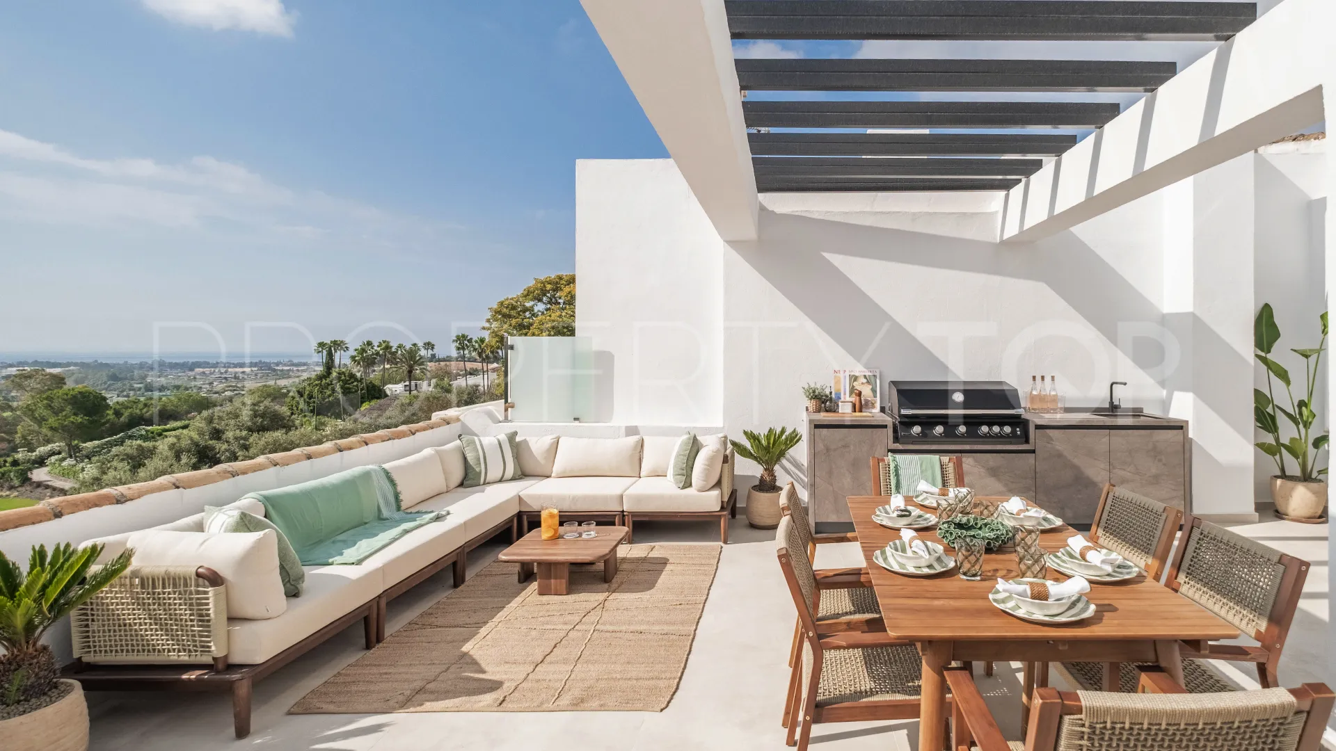 For sale La Quinta 3 bedrooms town house