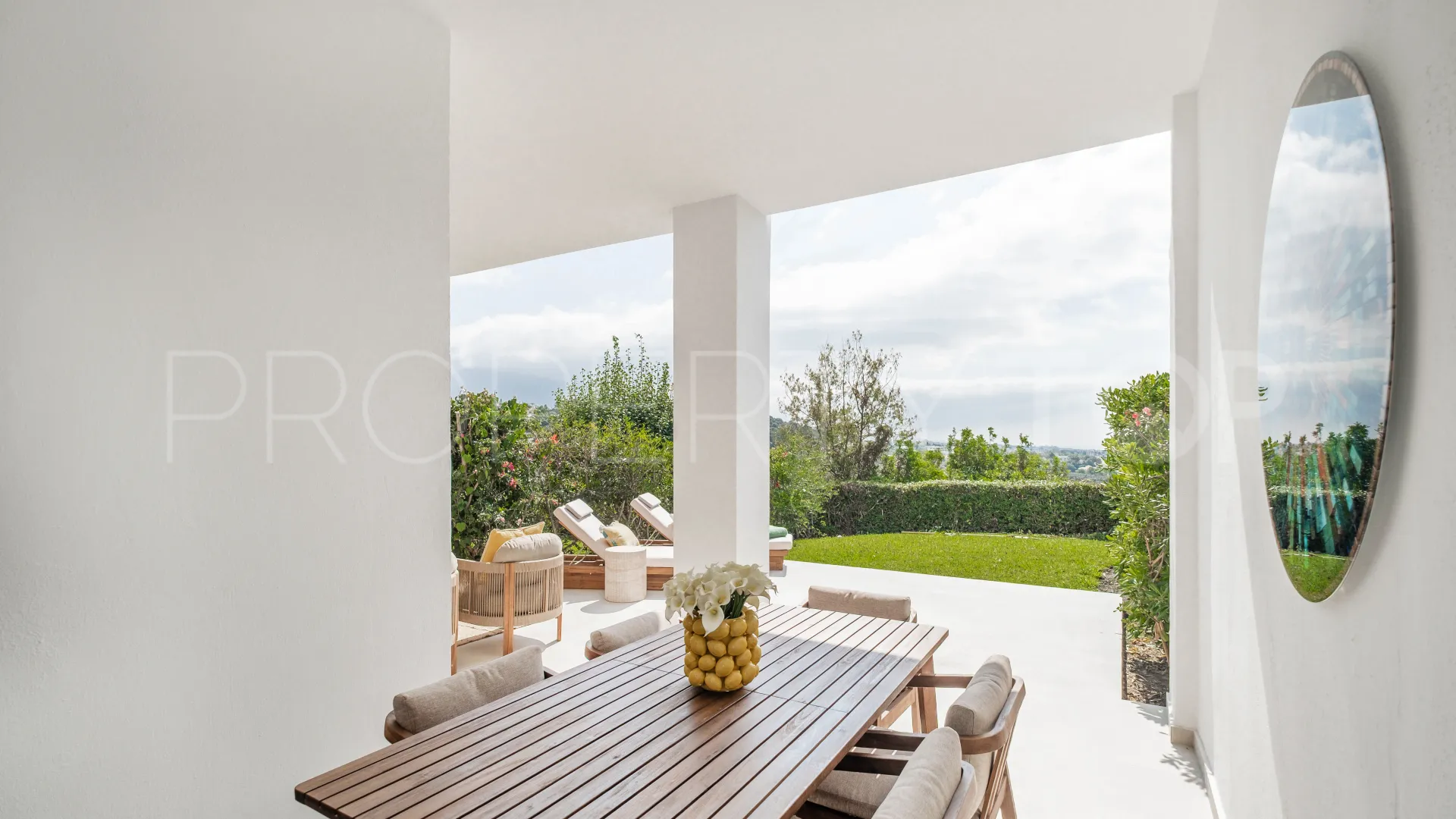 For sale La Quinta 3 bedrooms town house