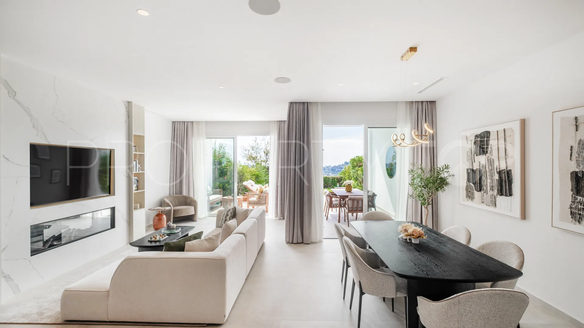 For sale La Quinta 3 bedrooms town house