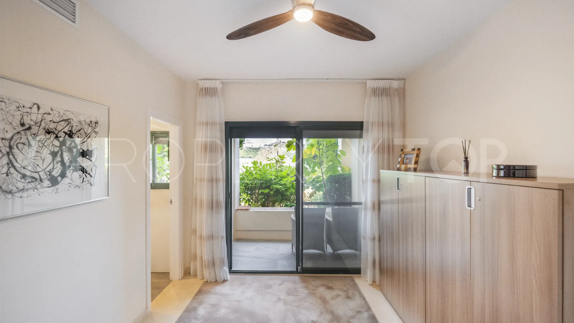 Ground floor apartment for sale in Capanes Sur with 2 bedrooms