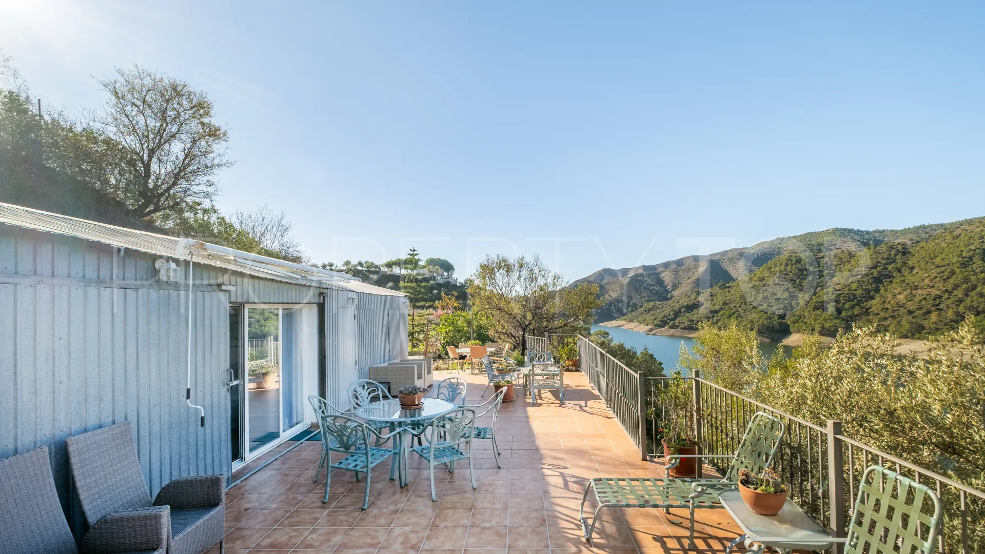 Finca a la venta en Istan de 3 dormitorios