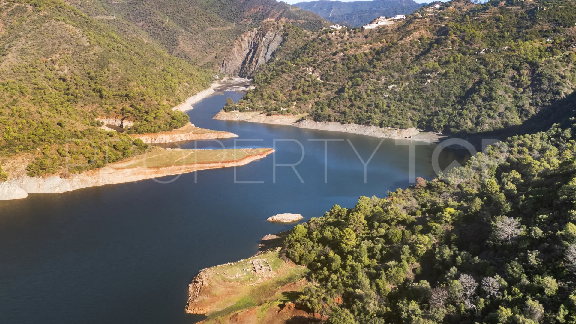 Finca a la venta en Istan de 3 dormitorios