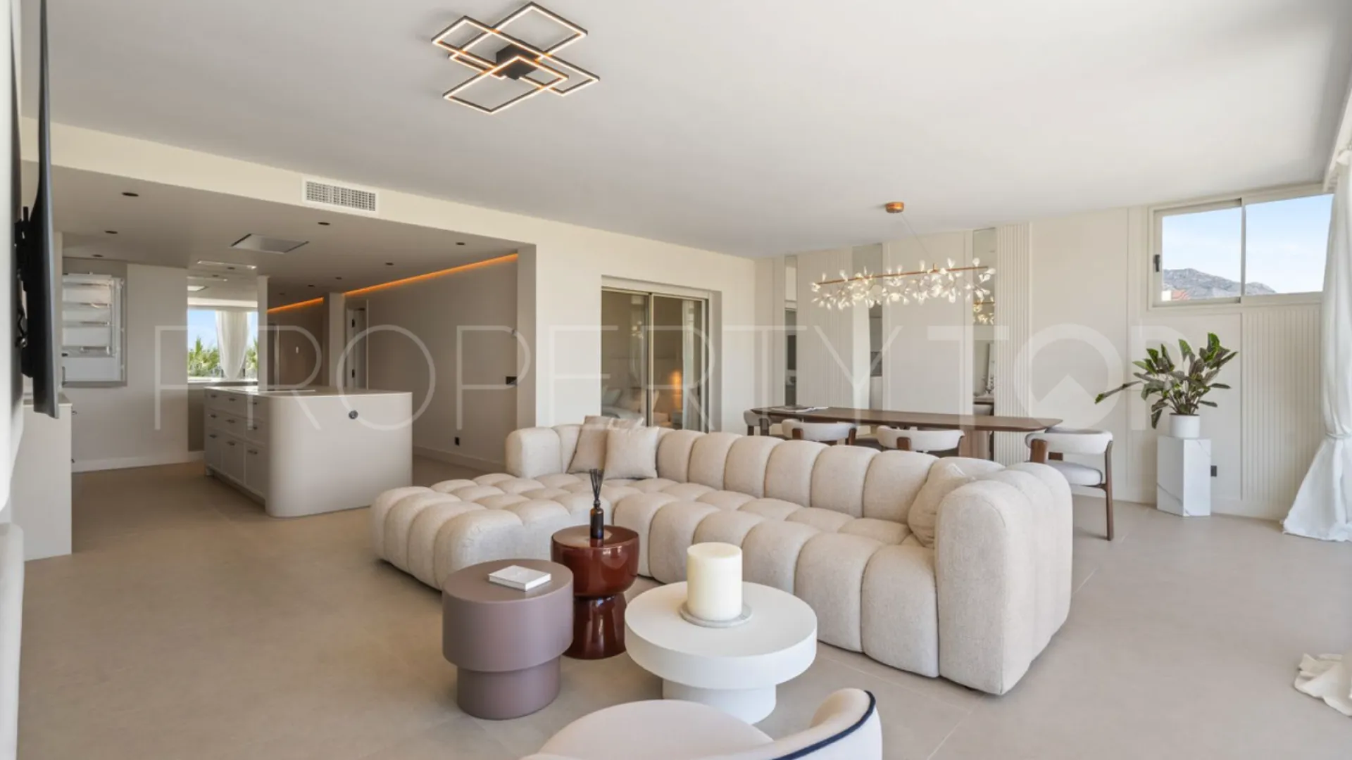 Se vende apartamento de 3 dormitorios en Nueva Andalucia