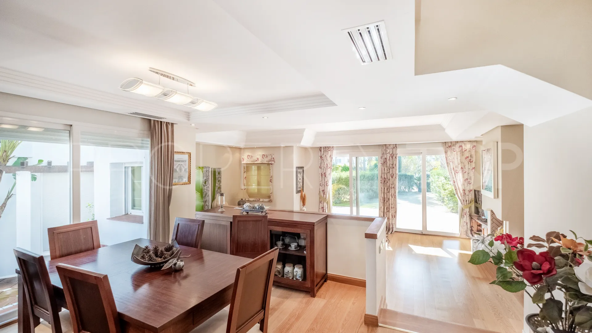 Town house for sale in Costalita with 3 bedrooms