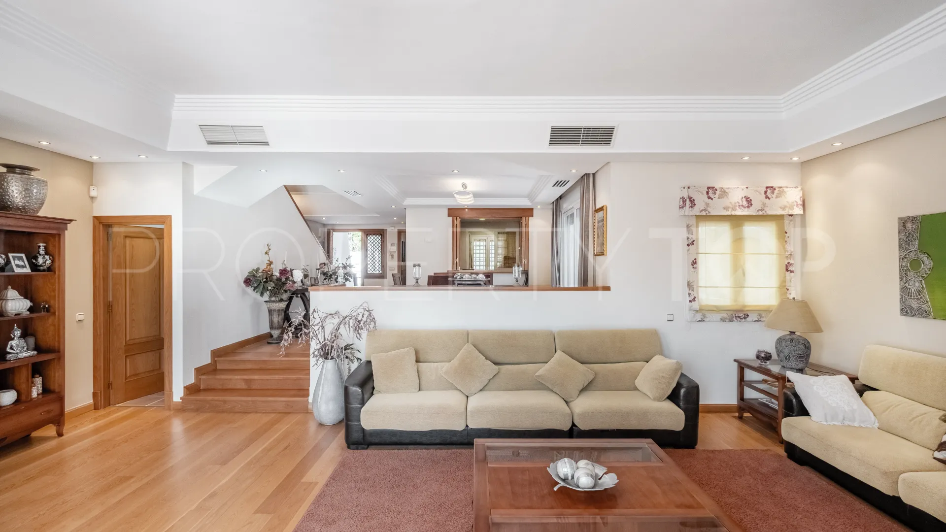 Town house for sale in Costalita with 3 bedrooms