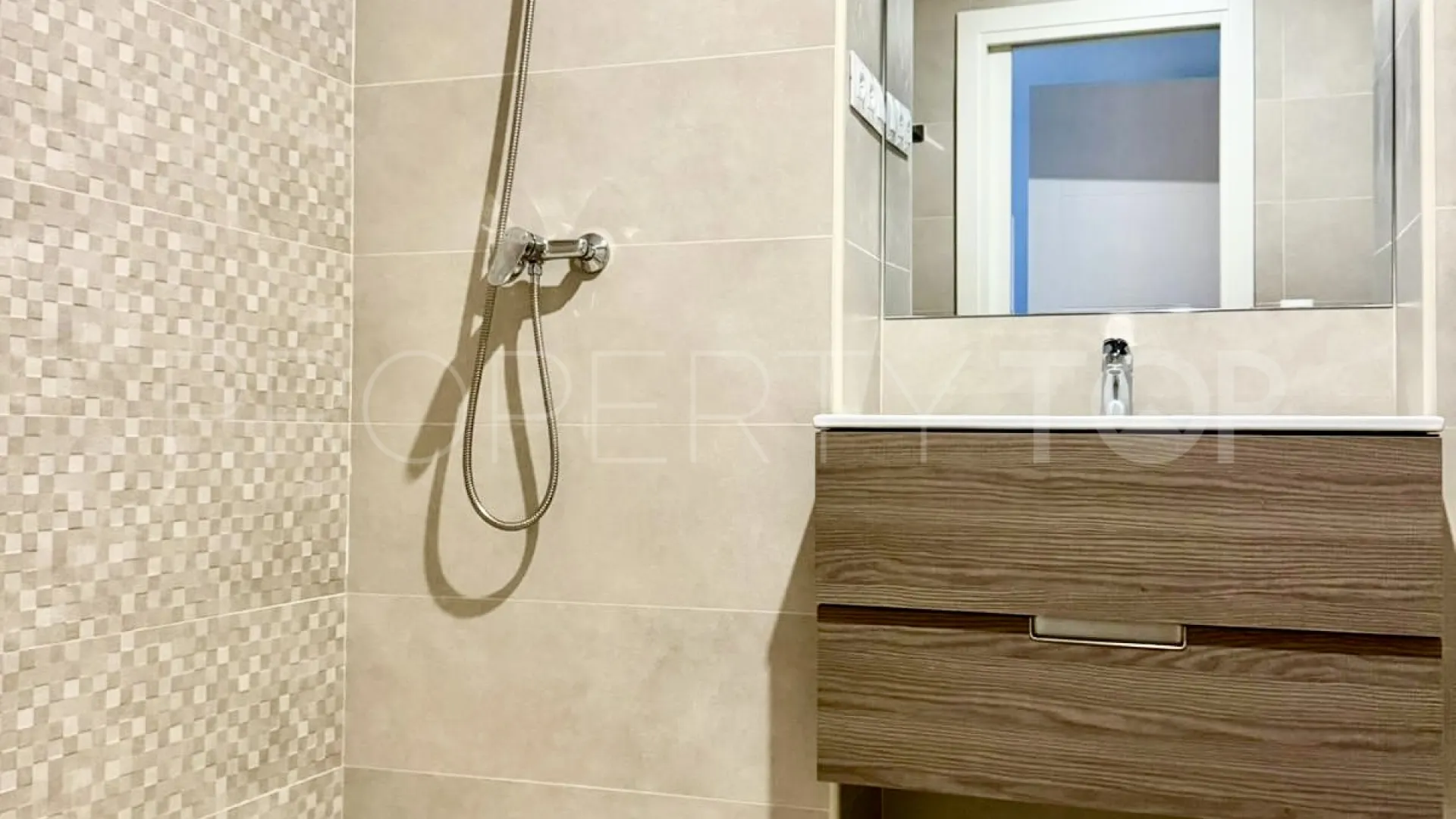 Apartamento en venta en La Campana