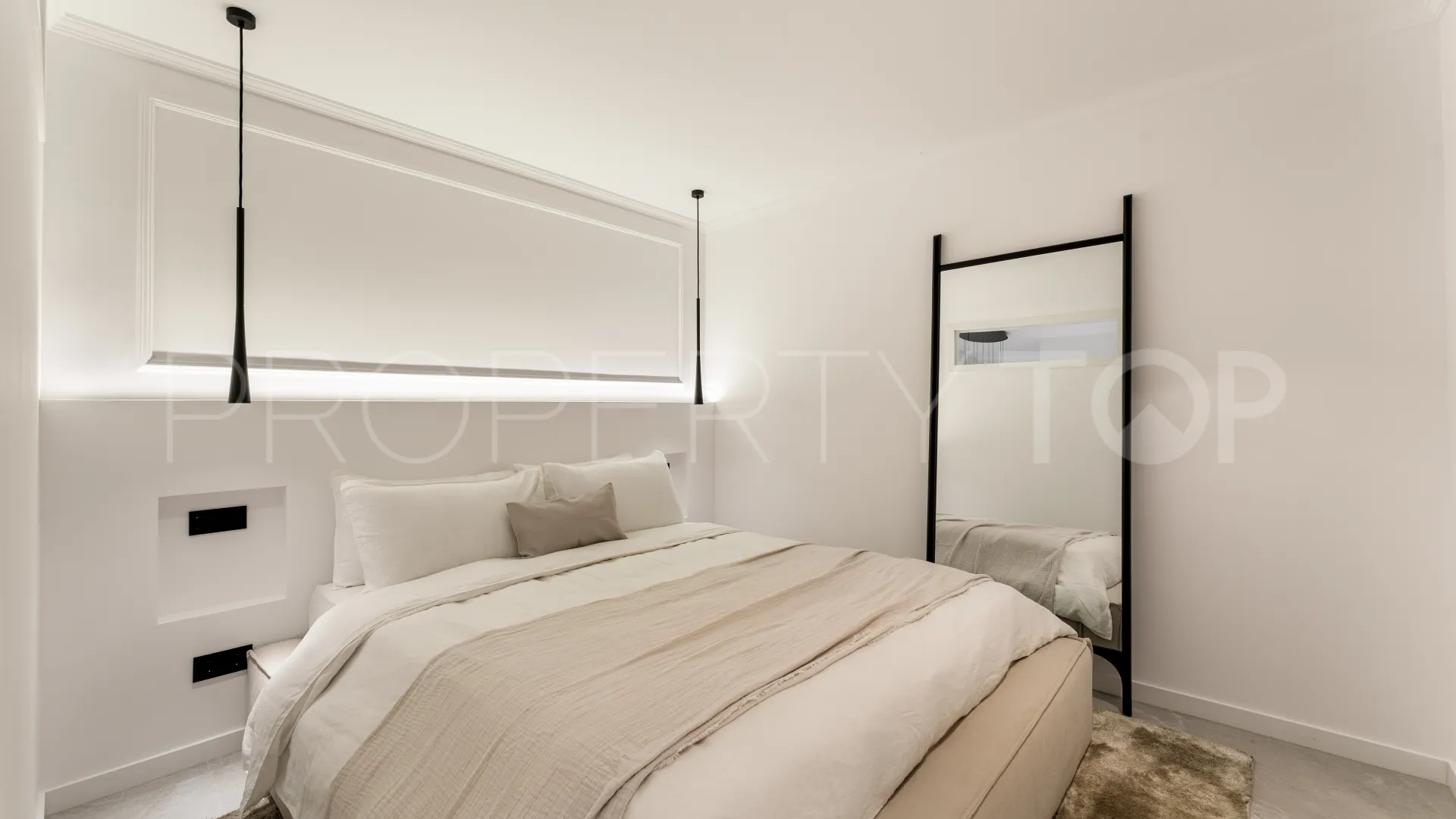 Las Colinas de Marbella, duplex a la venta