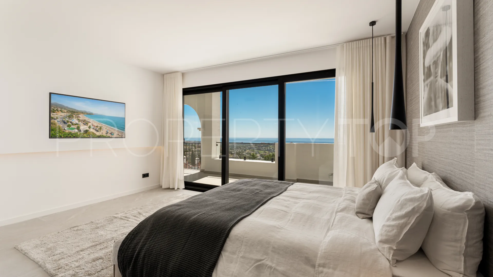 Las Colinas de Marbella, duplex a la venta