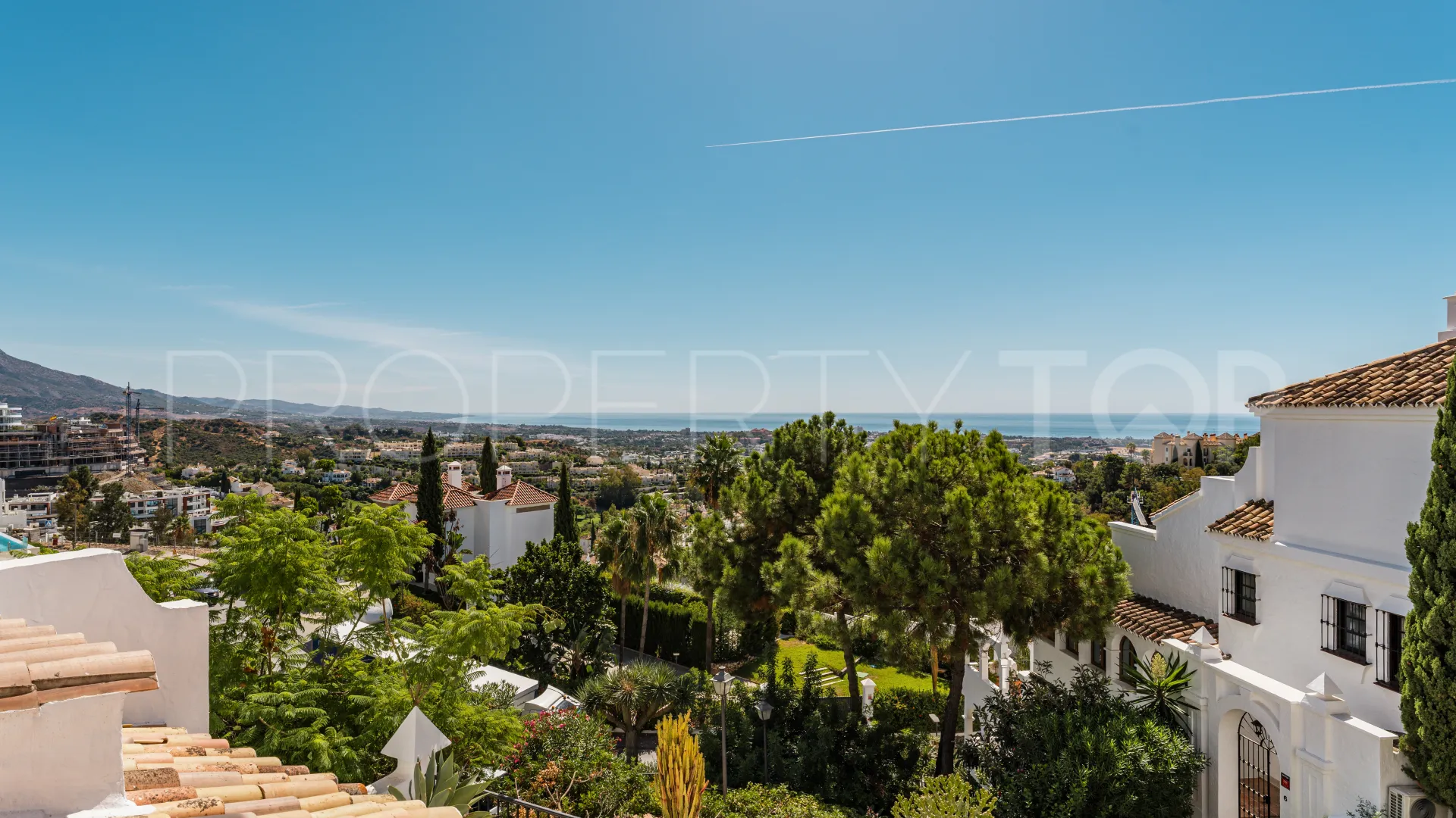 Las Colinas de Marbella, duplex a la venta