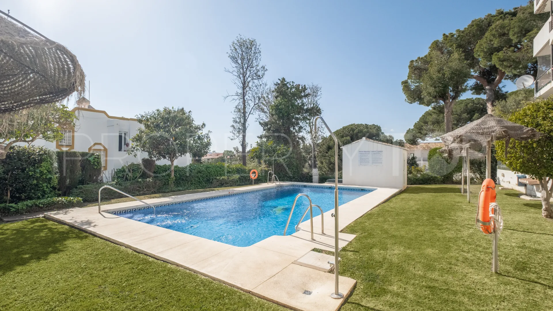 Comprar apartamento en Cabopino