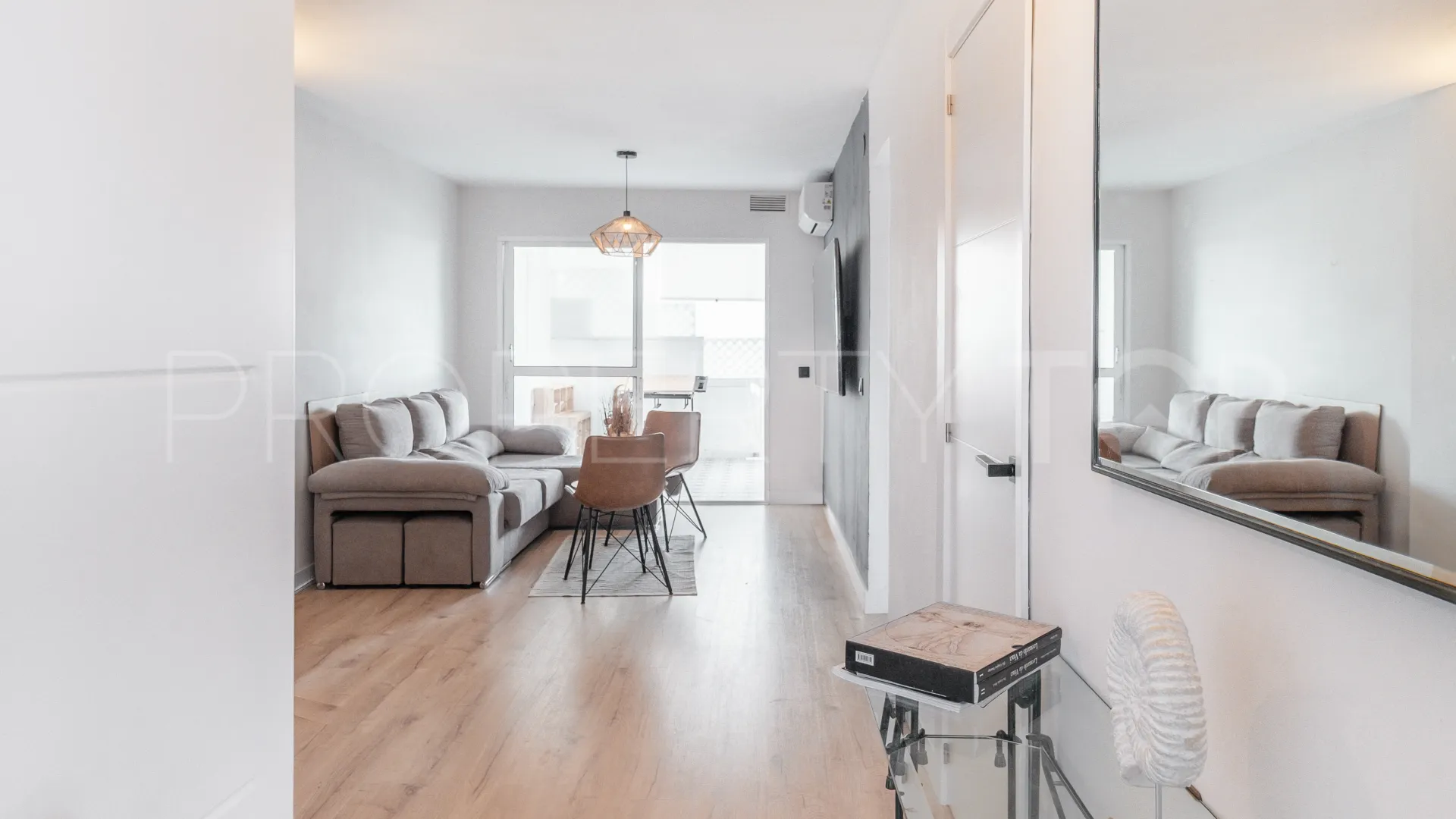 Comprar apartamento en Cabopino