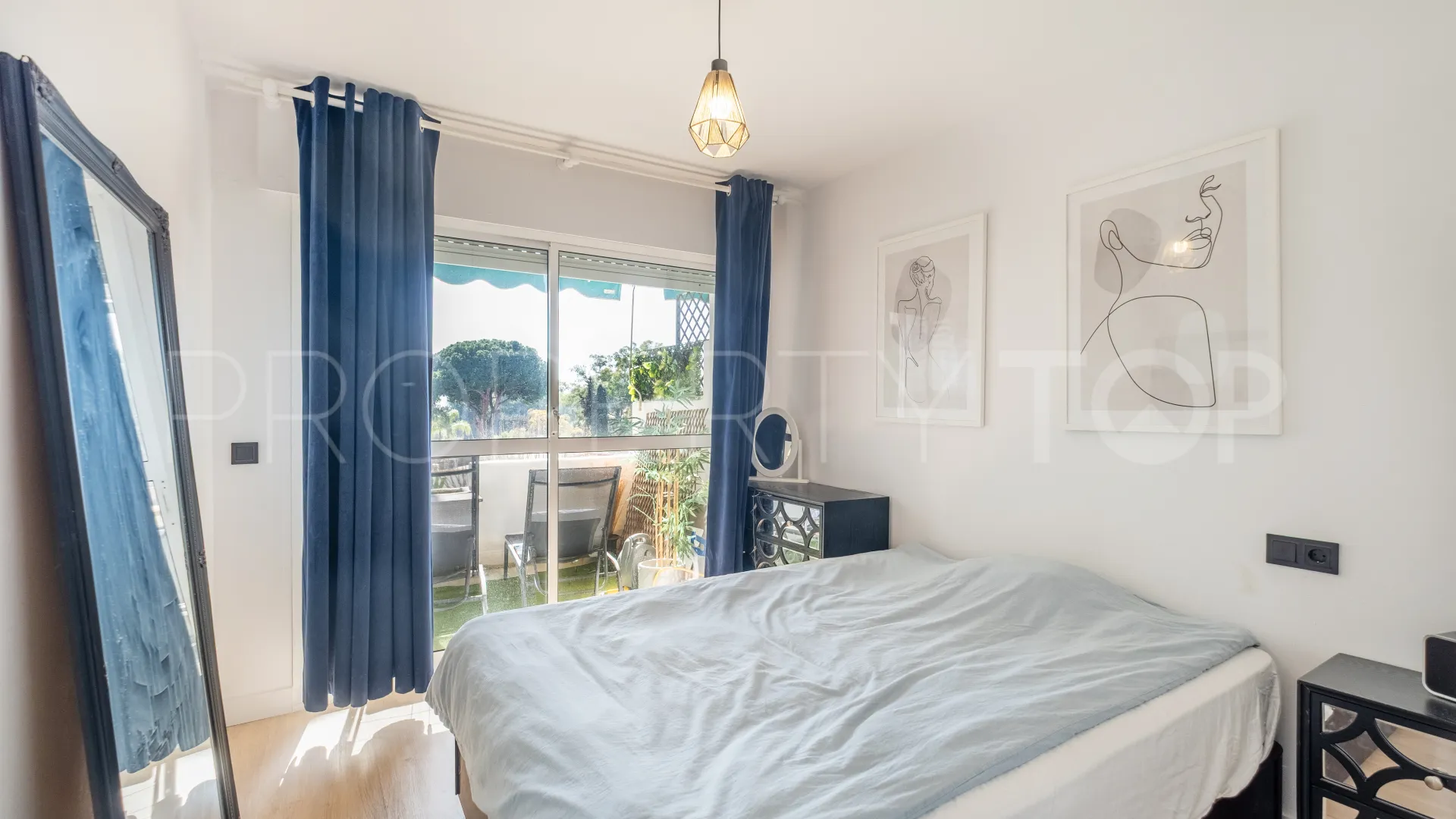 Comprar apartamento en Cabopino