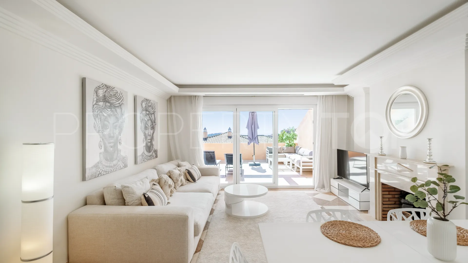 Nueva Andalucia apartment for sale