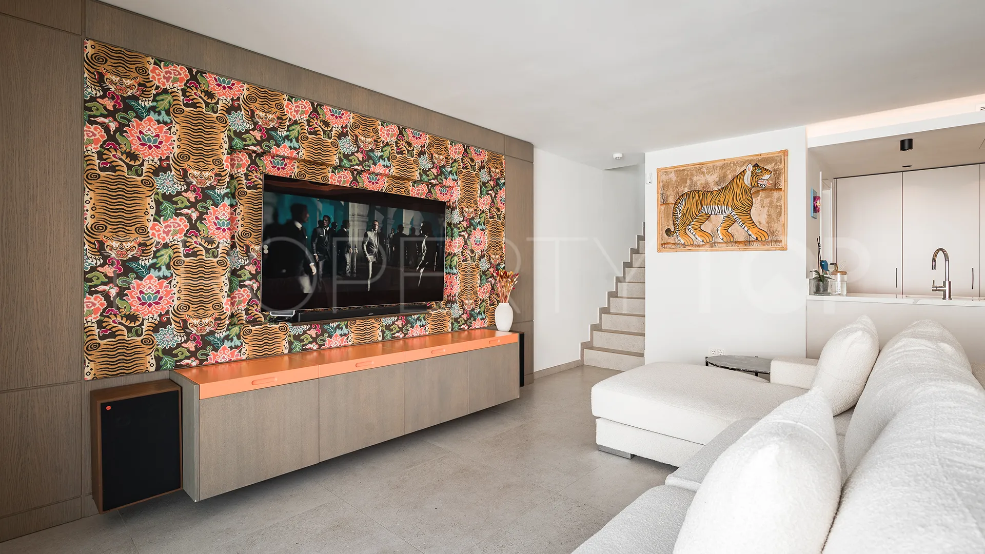 For sale San Pedro de Alcantara penthouse with 4 bedrooms