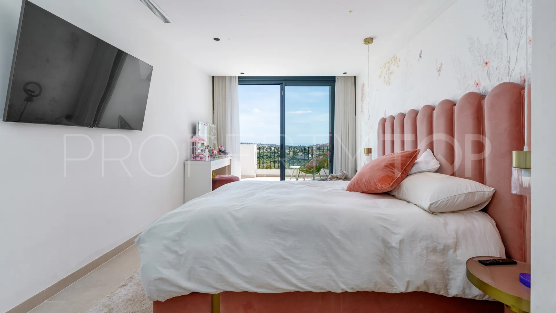 4 bedrooms La Quinta town house for sale