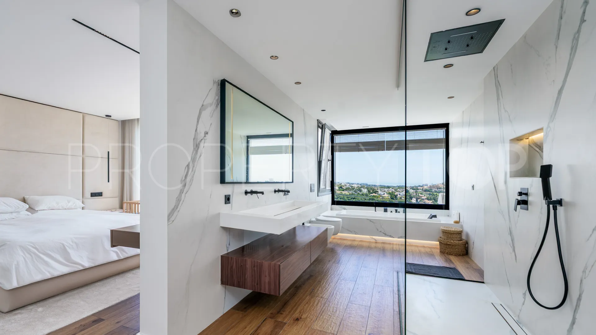 4 bedrooms La Quinta town house for sale