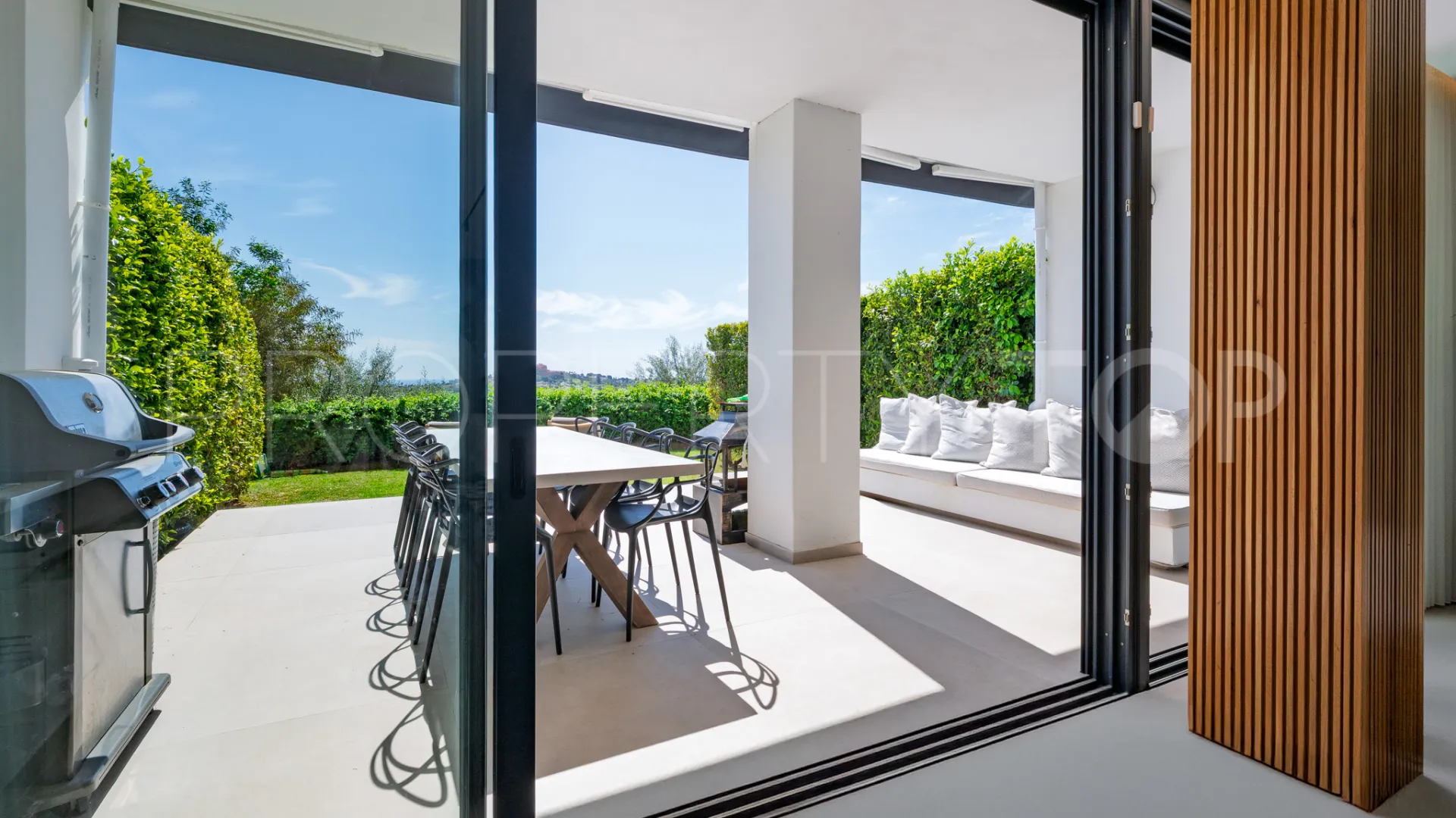 4 bedrooms La Quinta town house for sale