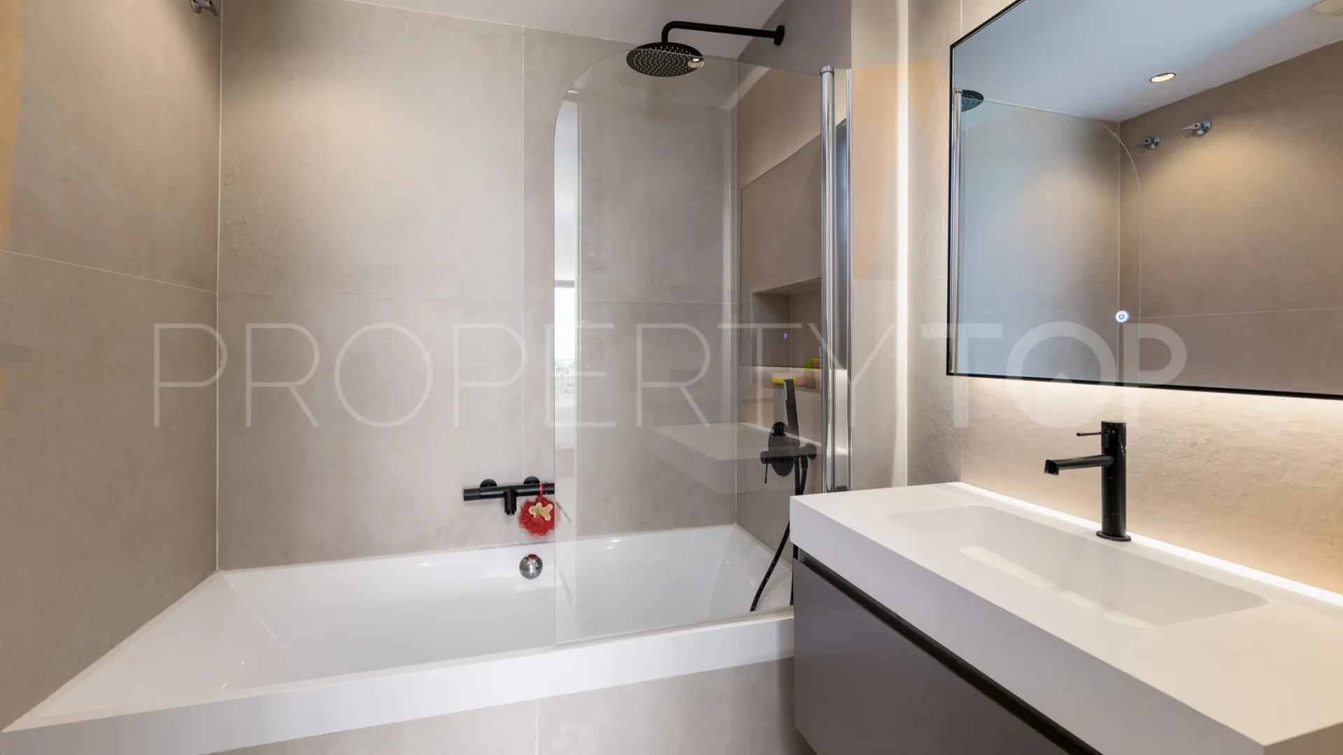 4 bedrooms La Quinta town house for sale
