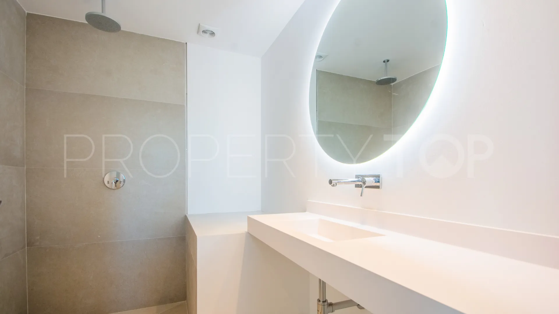 Se vende apartamento en La Mairena