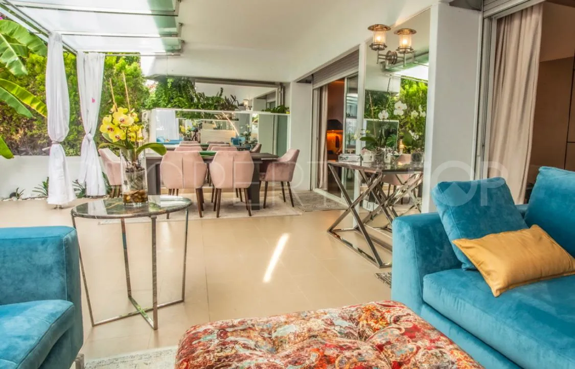 Buy apartment in Las Lomas del Marbella Club