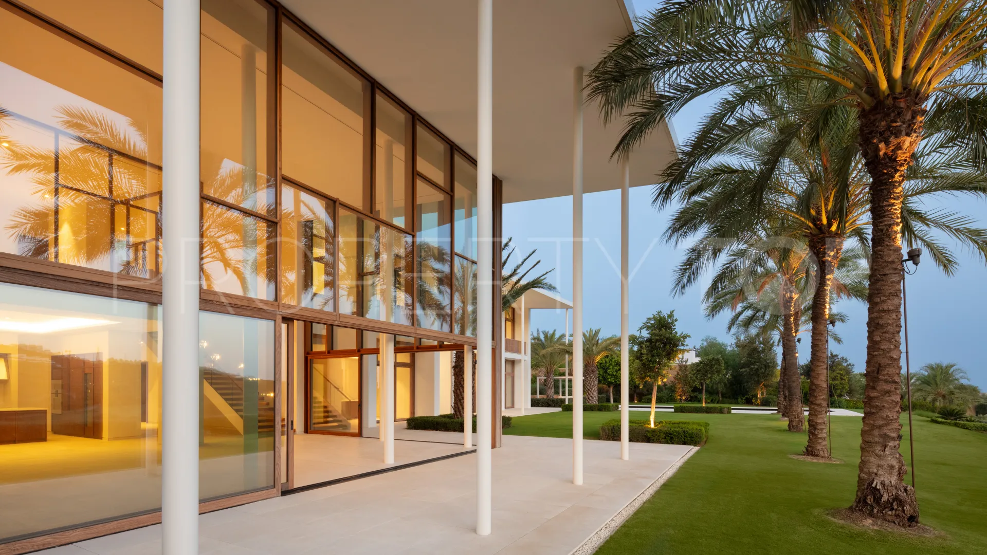 For sale villa in Finca Cortesin
