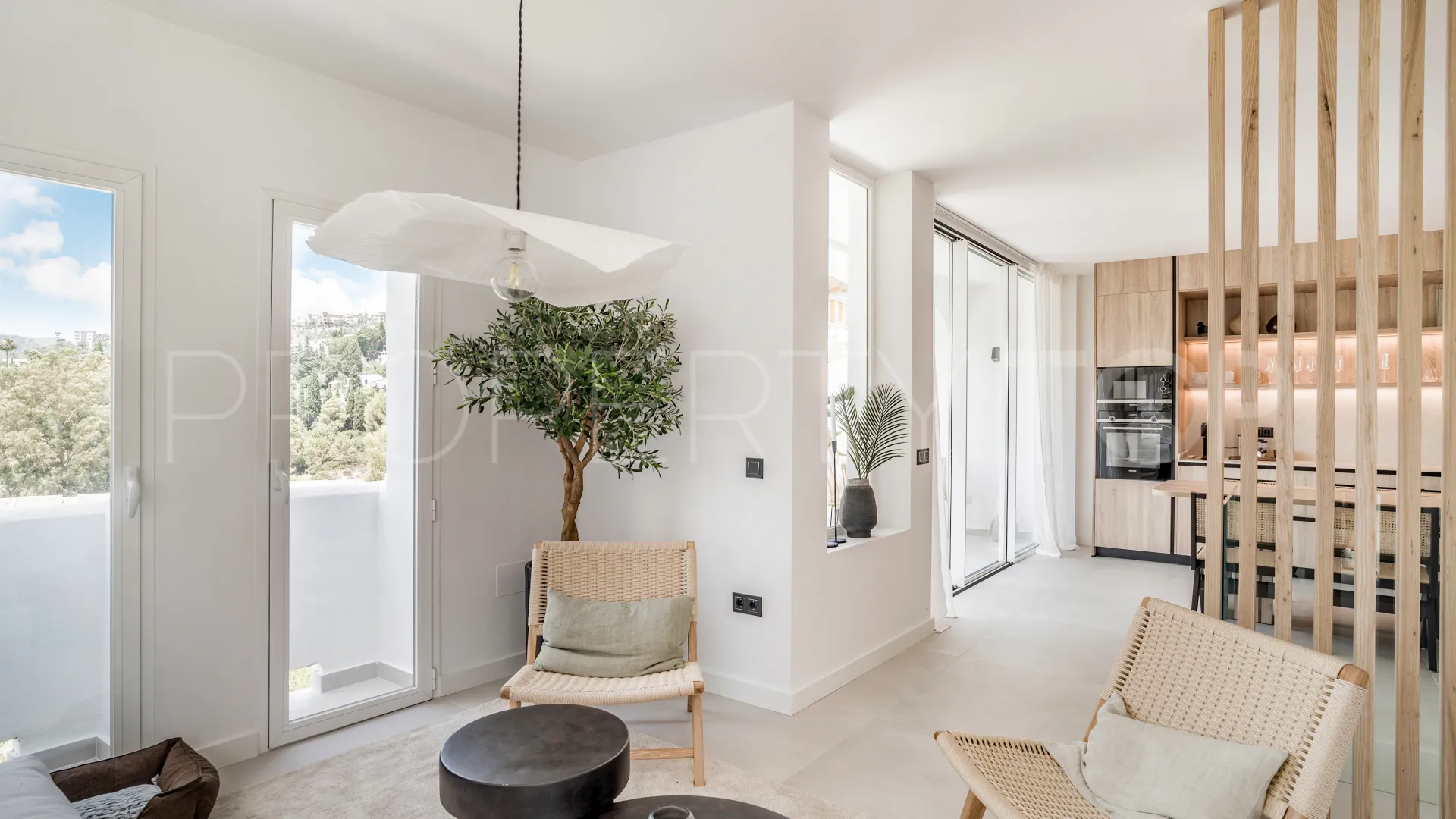 Se vende duplex planta baja en La Quinta de 3 dormitorios