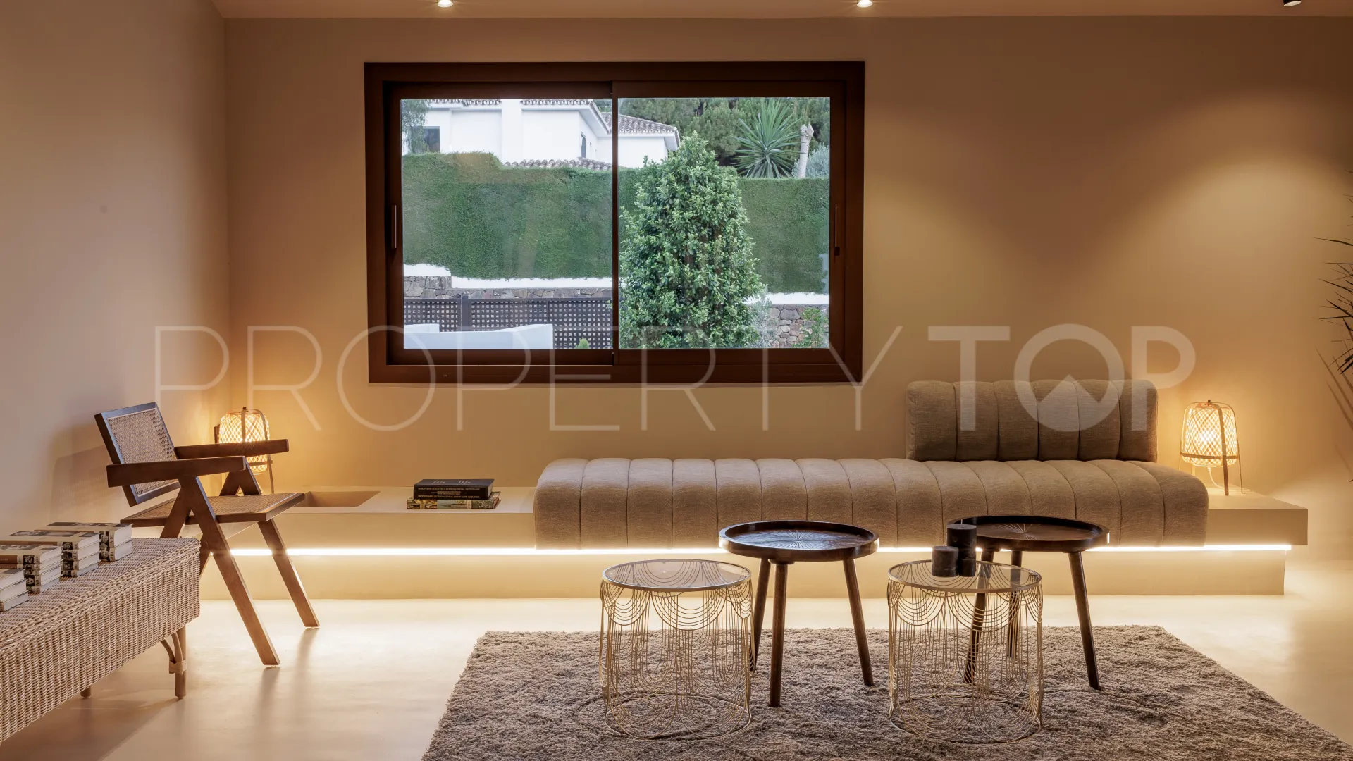 For sale Golden Mile villa