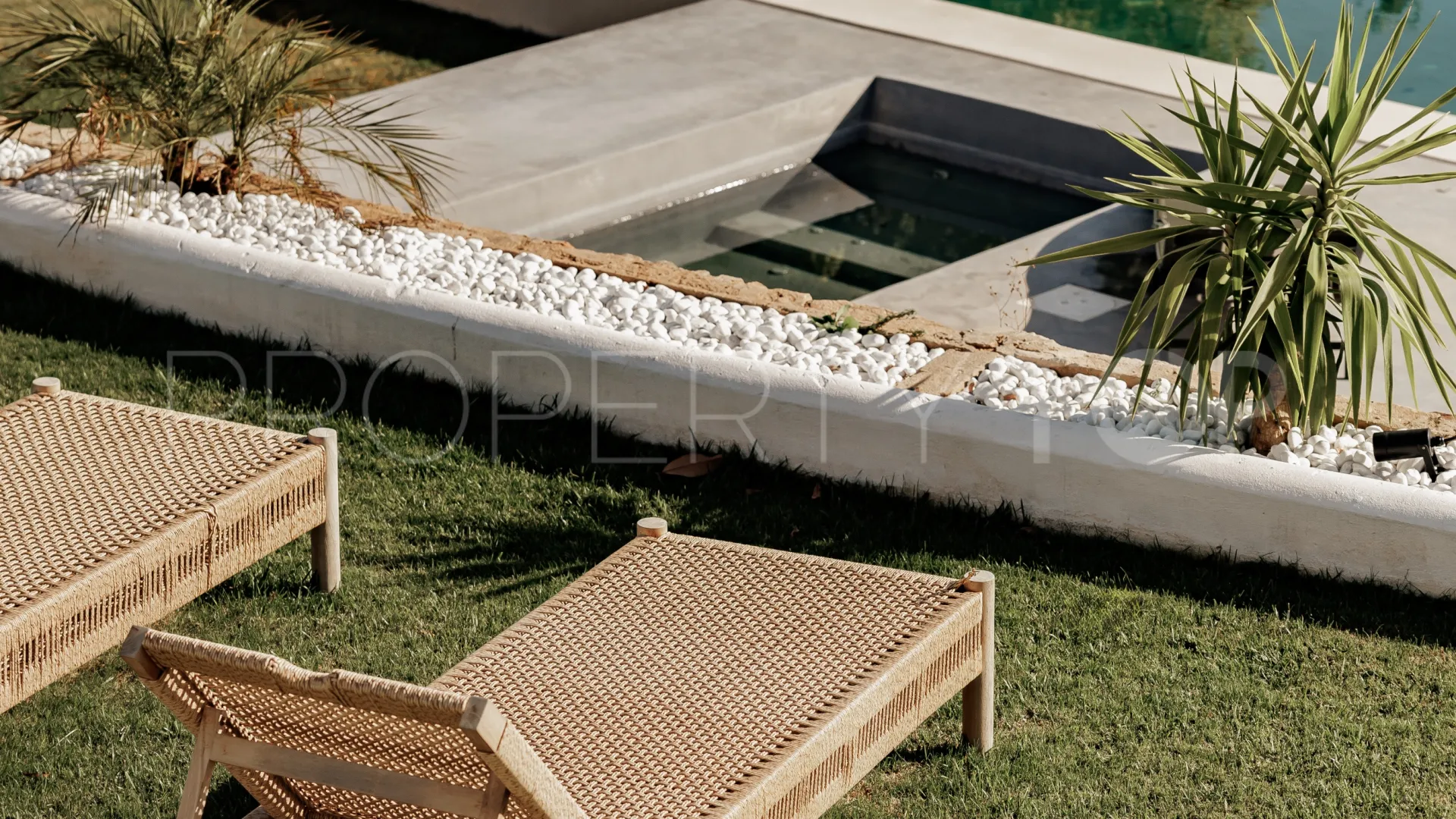 For sale Golden Mile villa