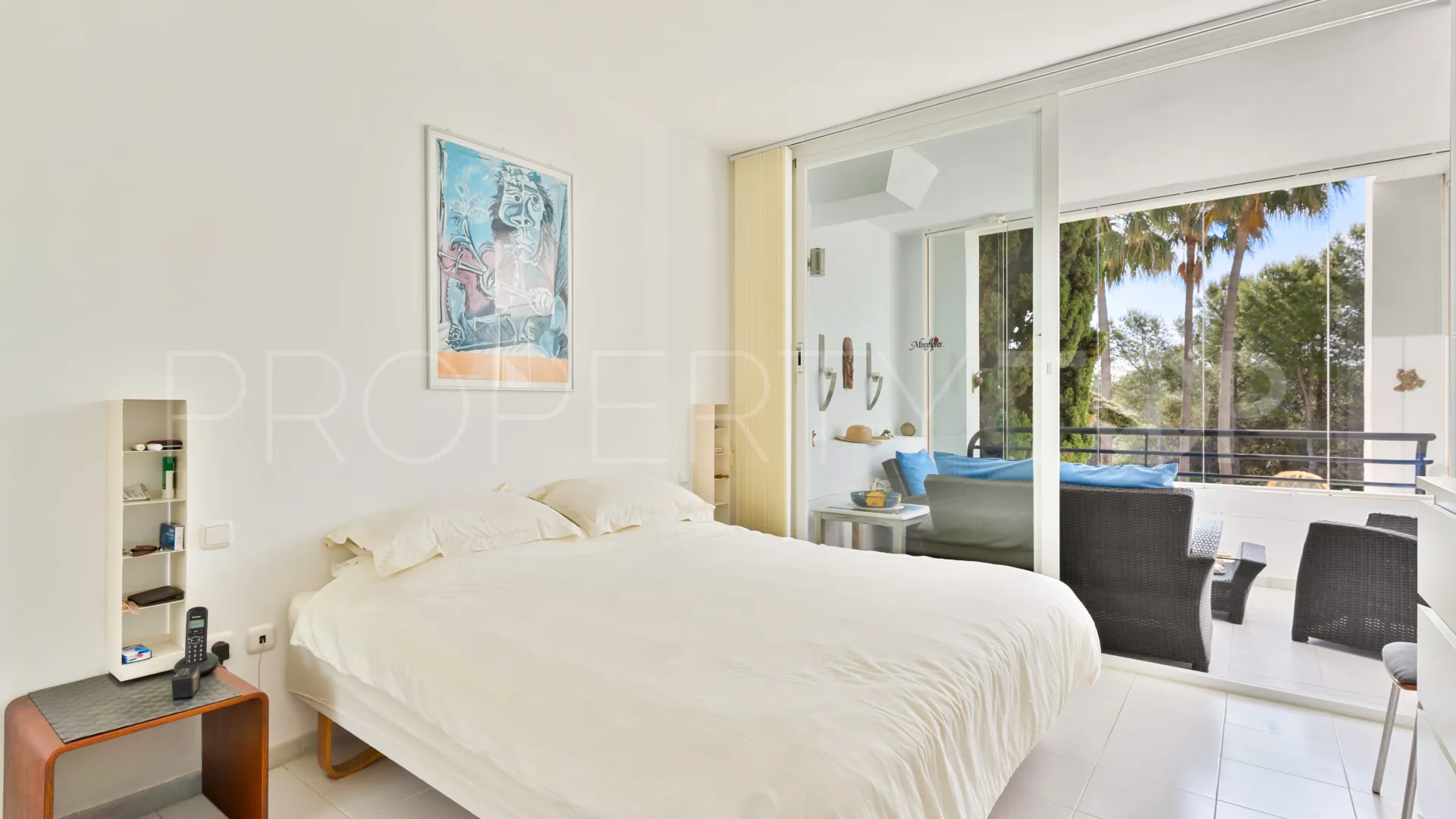 Se vende apartamento en Miraflores Golf