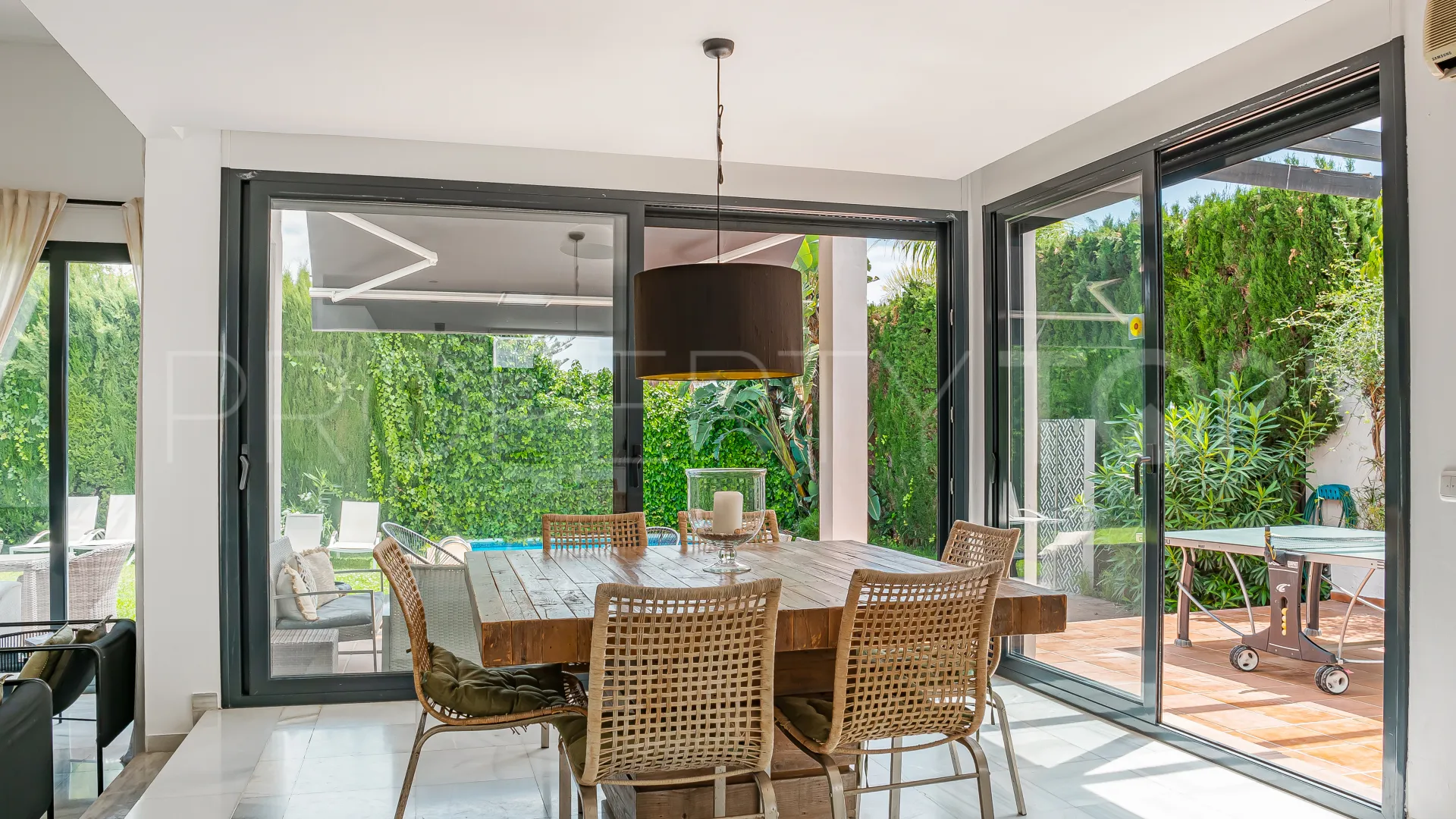Nueva Andalucia villa for sale