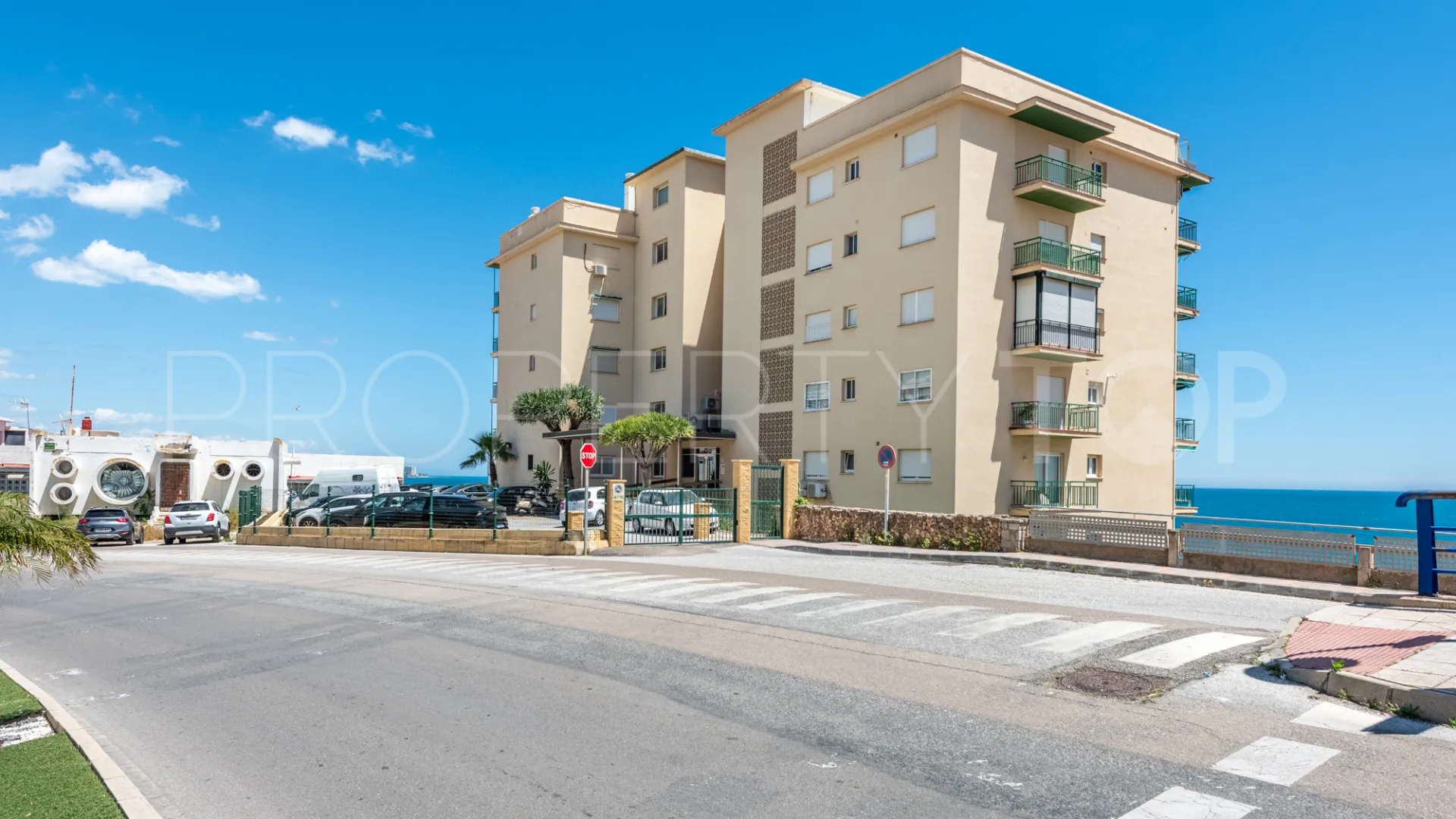 Buy apartment with 3 bedrooms in Las Gaviotas - Carvajal