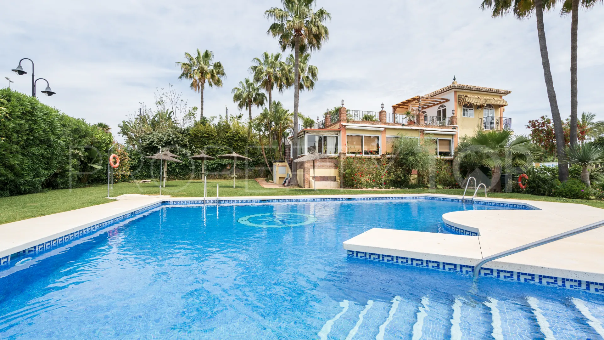 Estepona East town house for sale