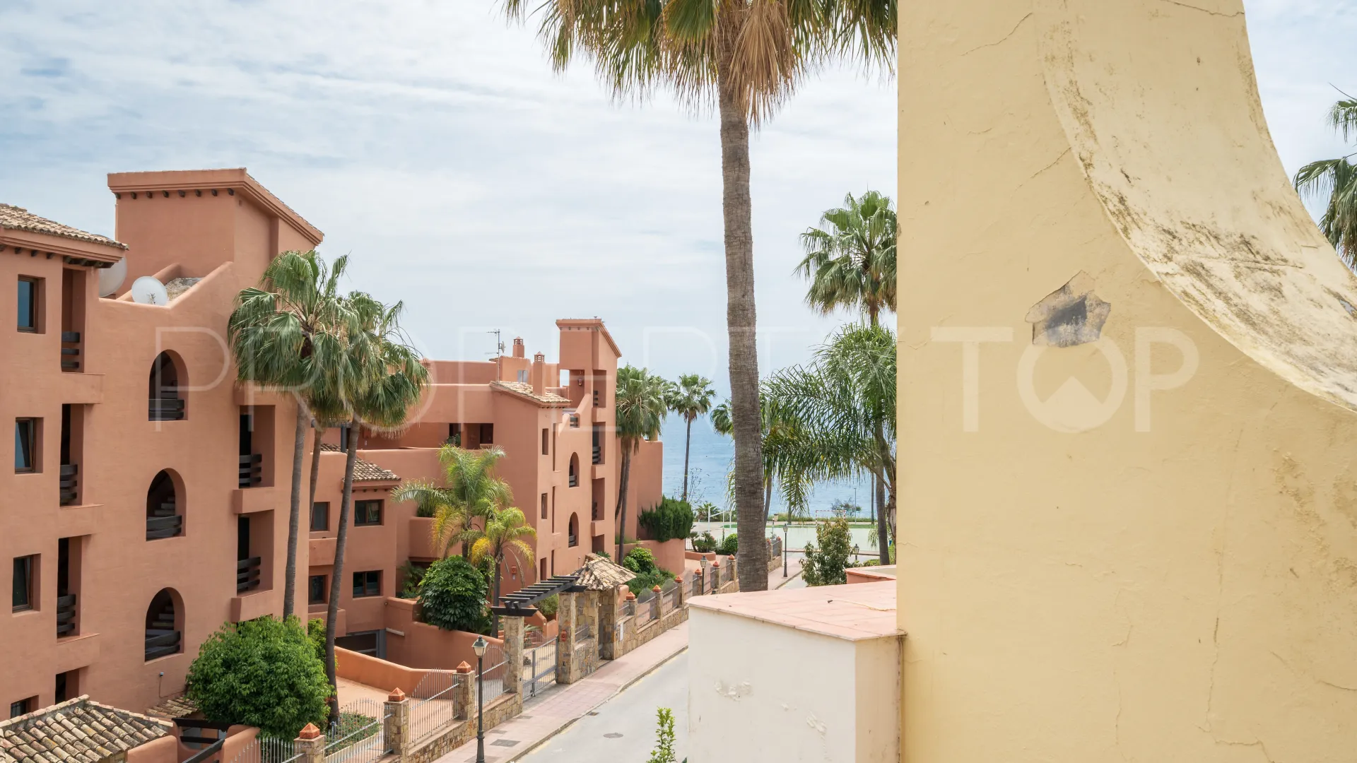 Estepona East town house for sale