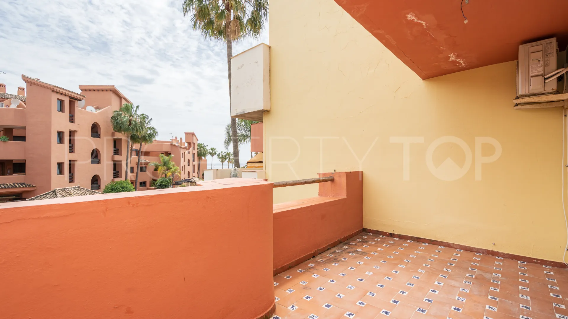 Estepona East town house for sale