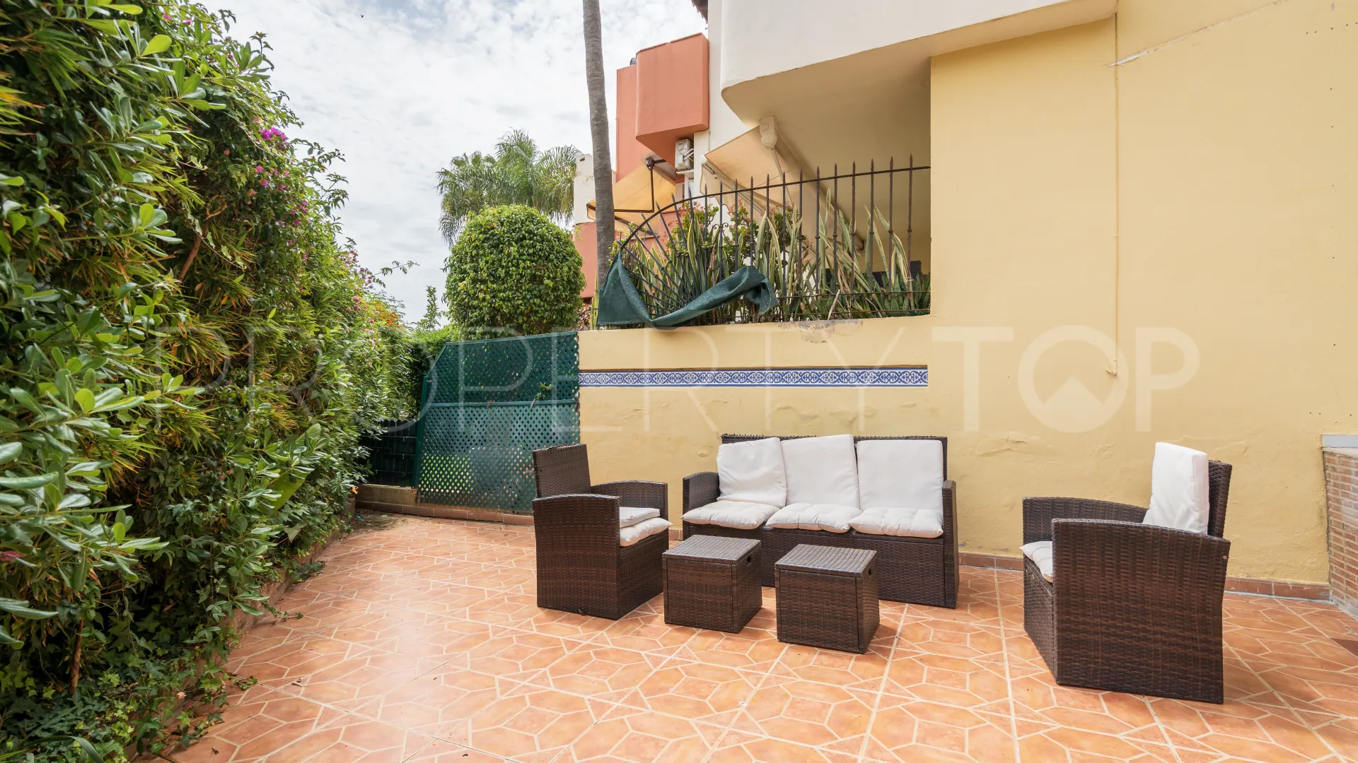 Estepona East town house for sale