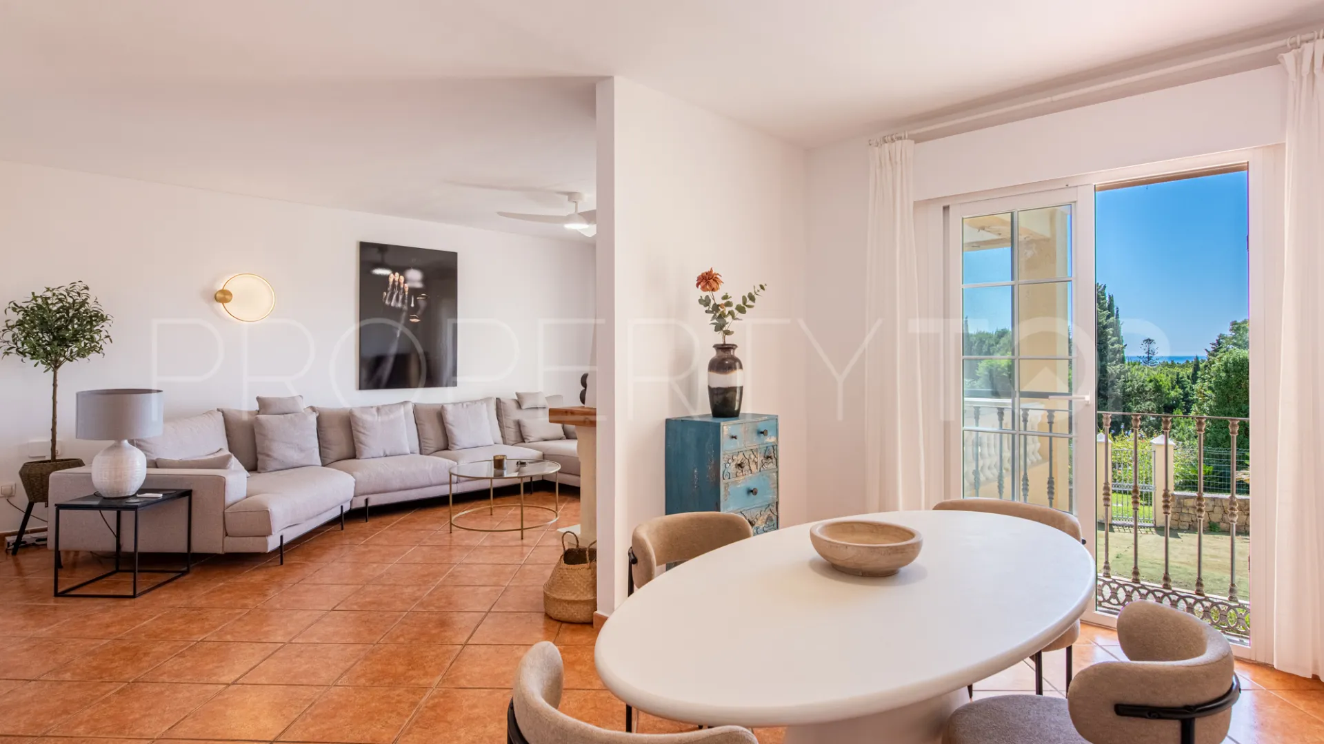 Casa en venta en Estepona