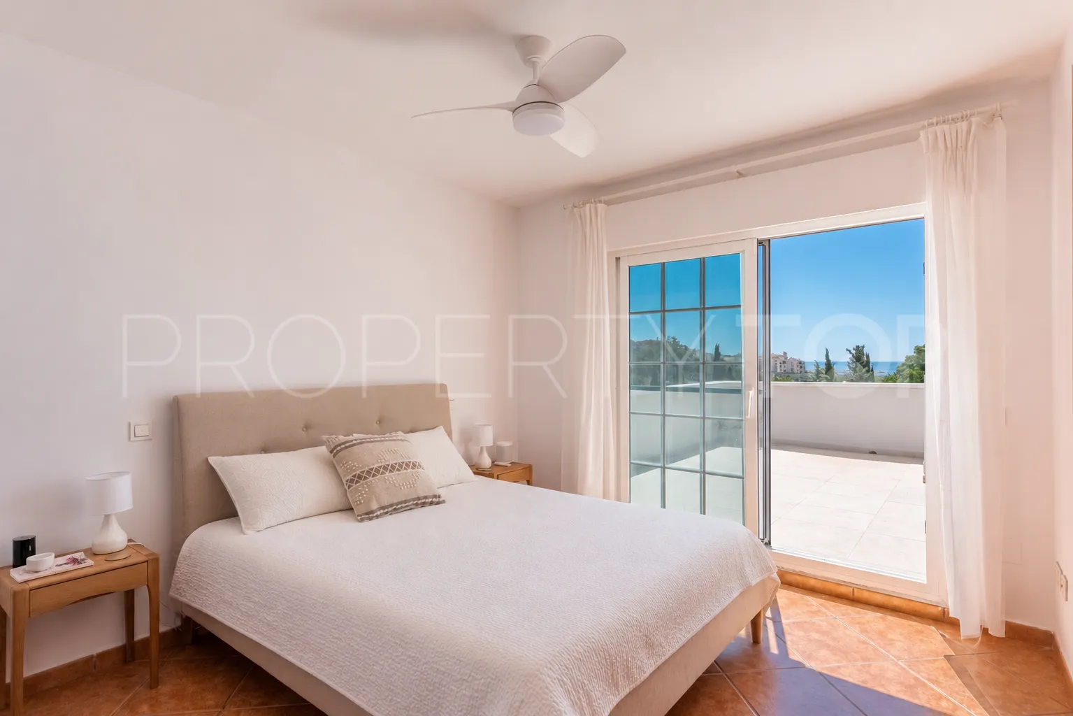 Casa en venta en Estepona