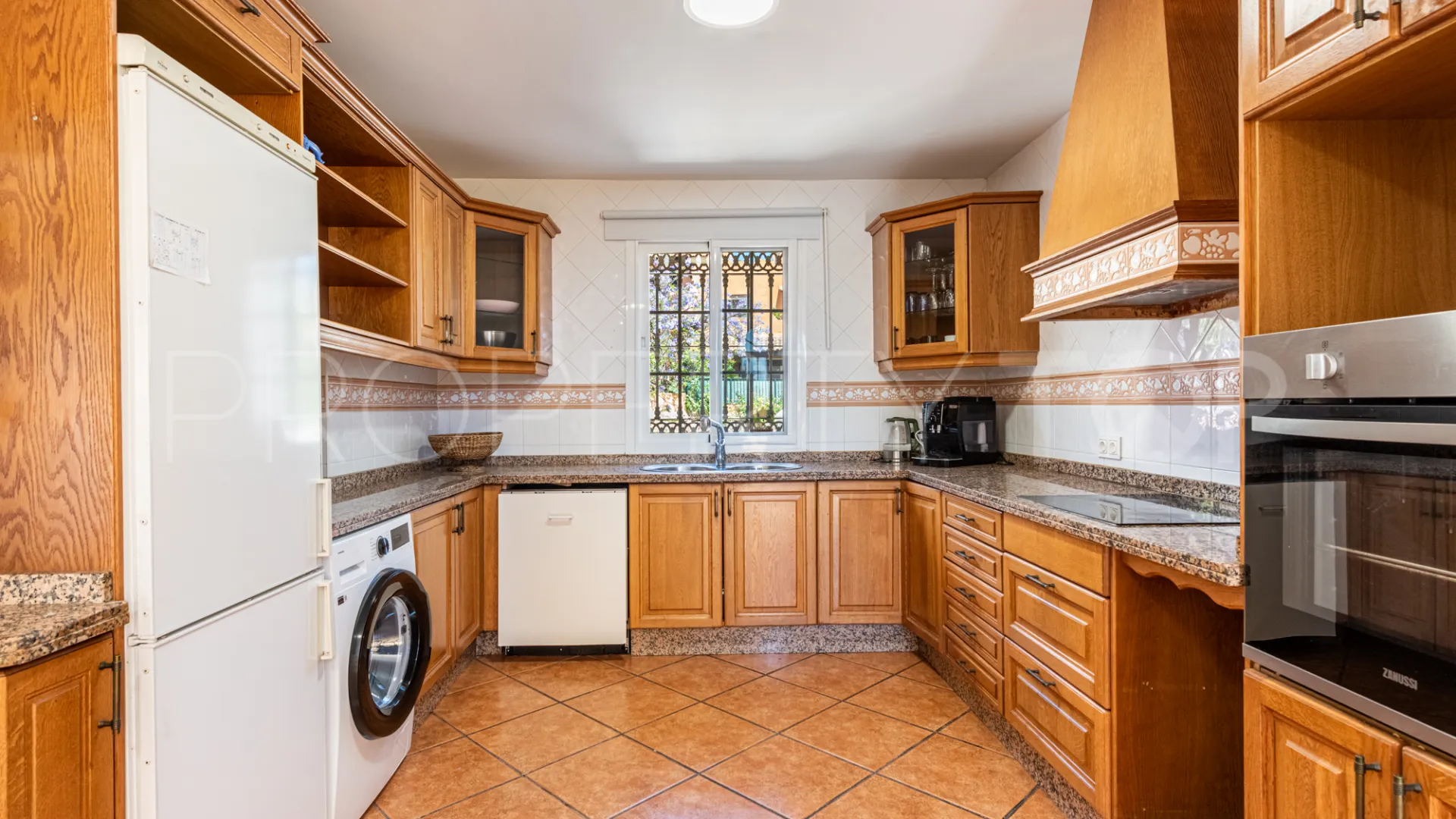Casa en venta en Estepona