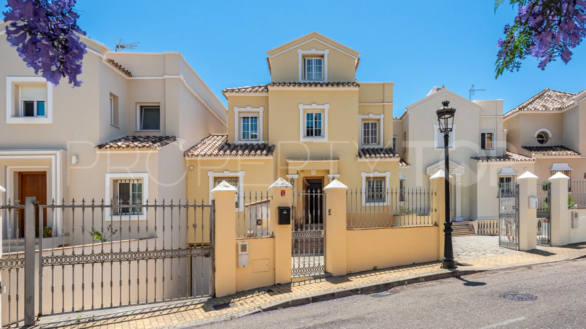 Casa en venta en Estepona