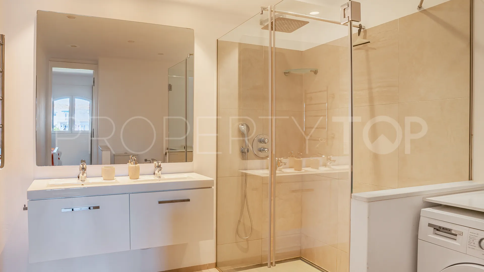 Playas del Duque, apartamento de 3 dormitorios en venta