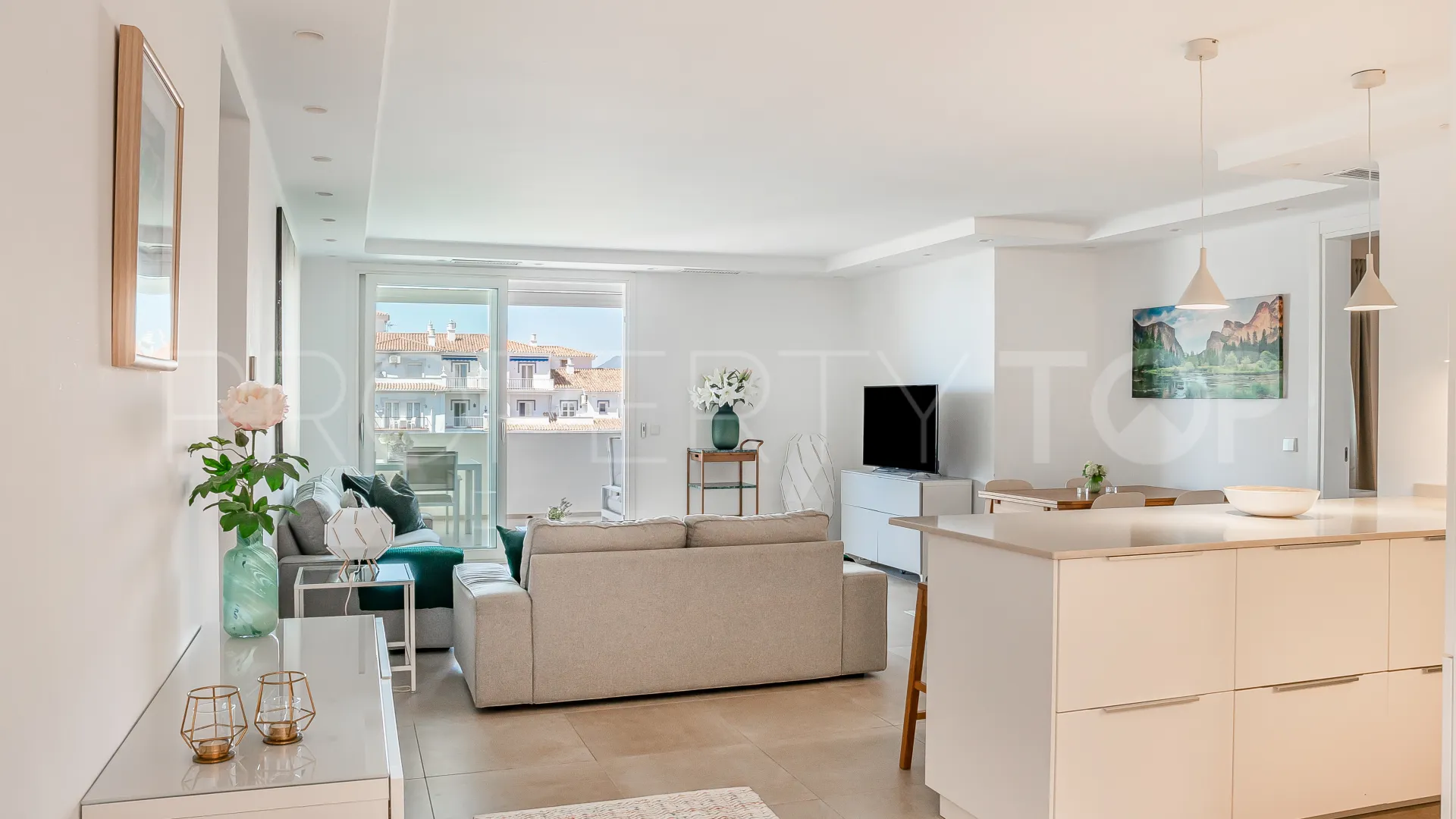 Playas del Duque, apartamento de 3 dormitorios en venta