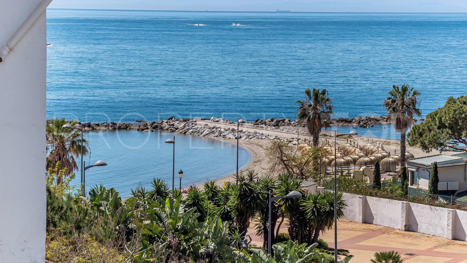 Playas del Duque, apartamento de 3 dormitorios en venta