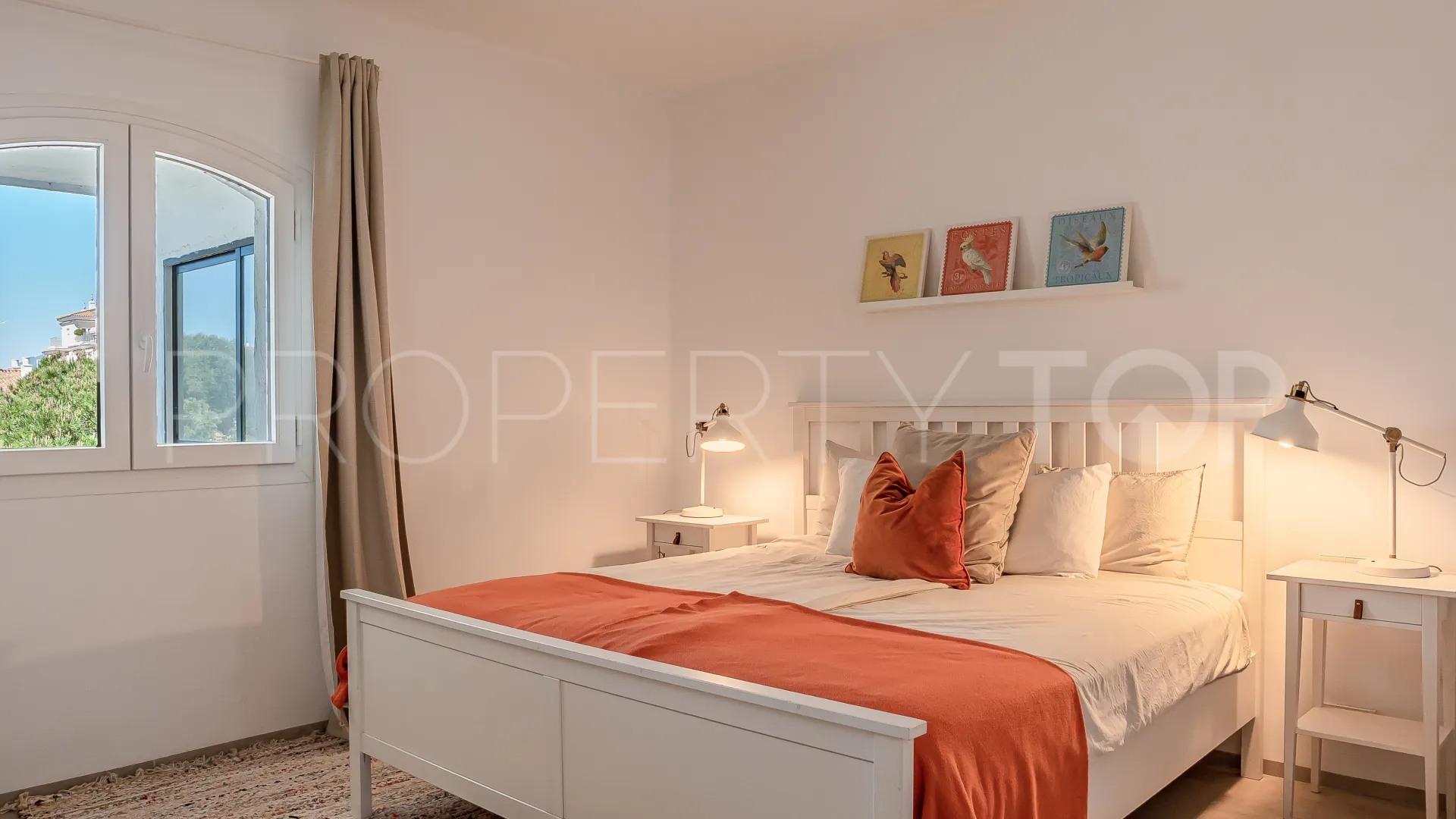 Playas del Duque, apartamento de 3 dormitorios en venta