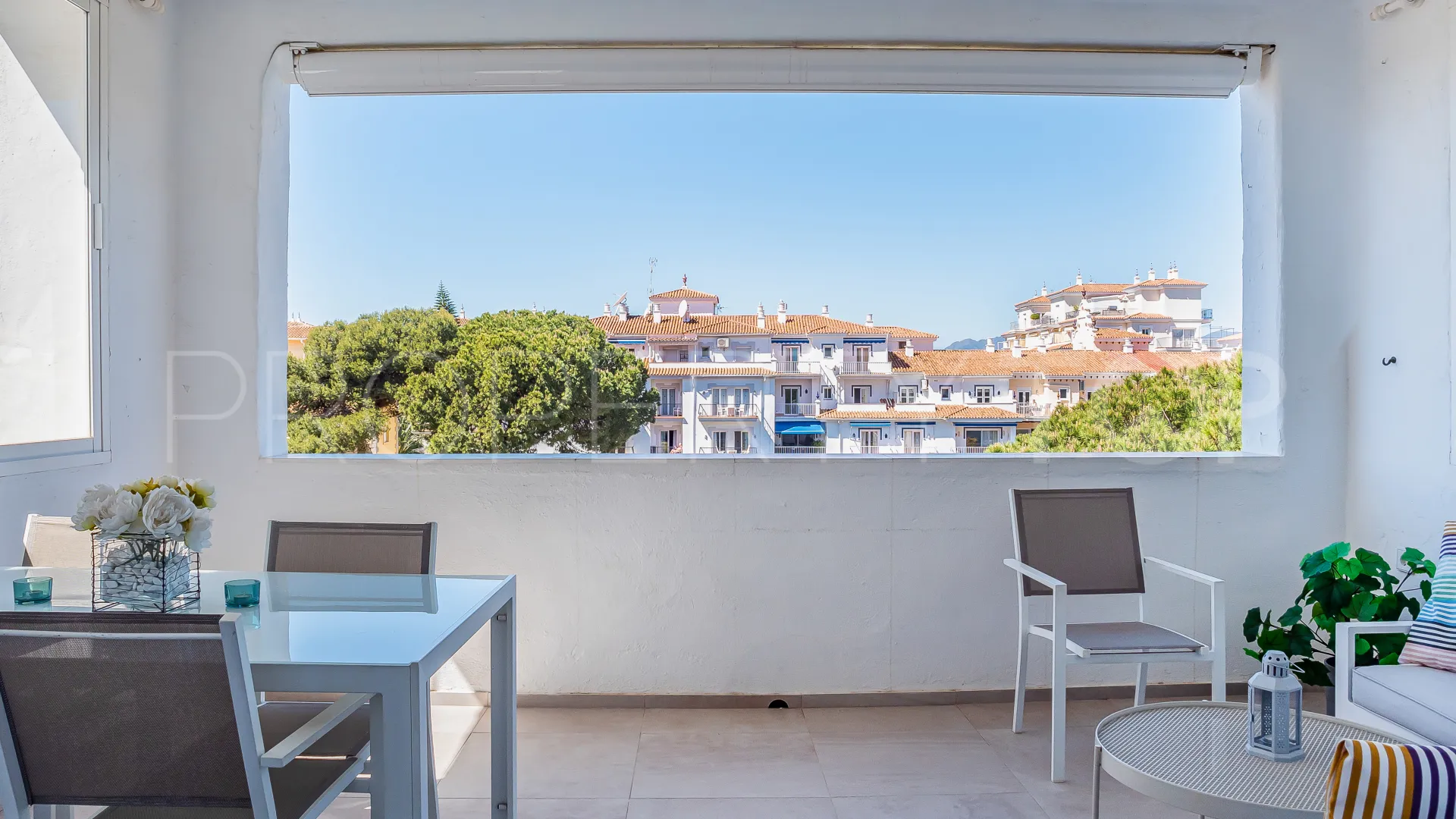 Playas del Duque, apartamento de 3 dormitorios en venta