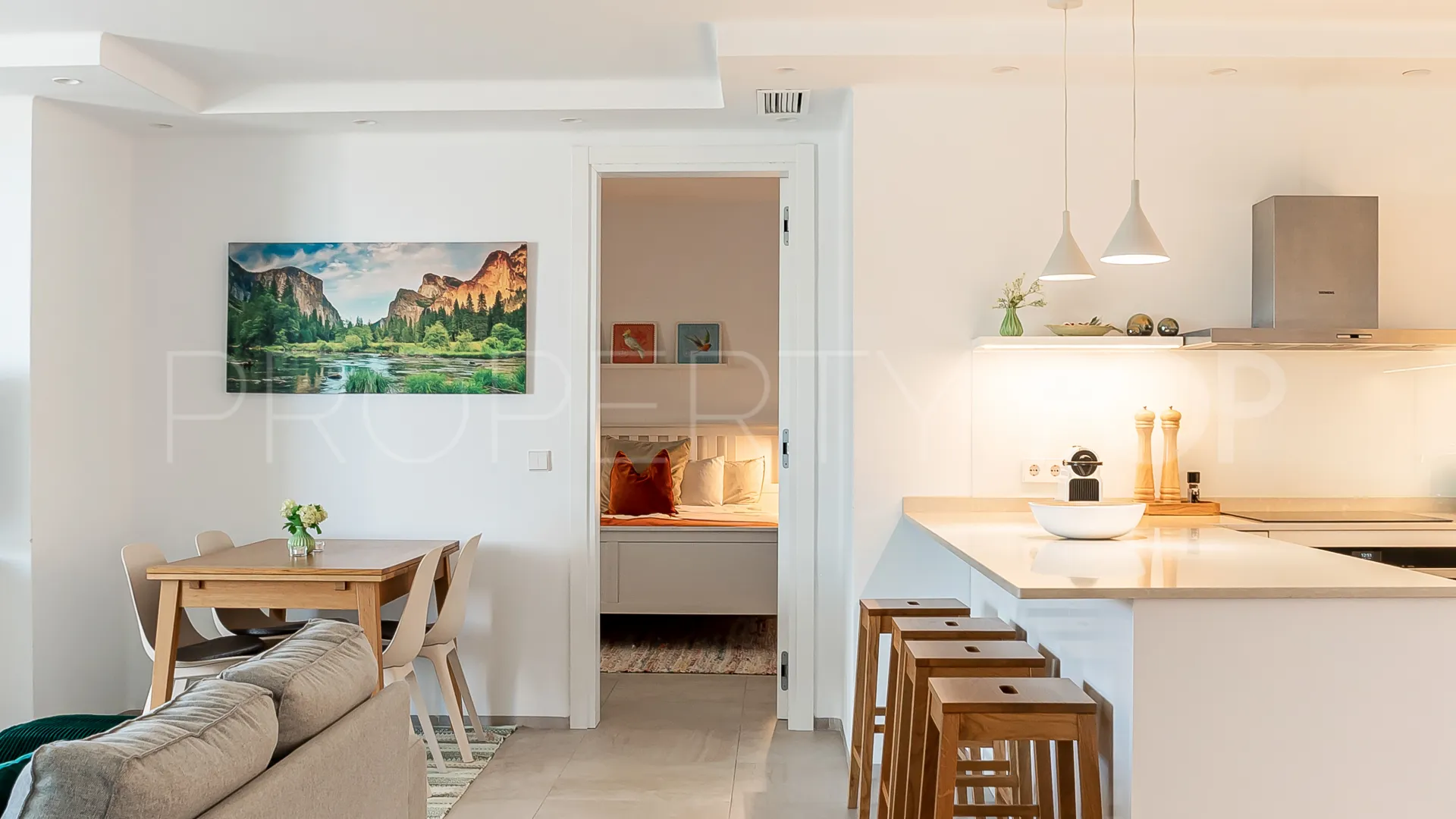 Playas del Duque, apartamento de 3 dormitorios en venta