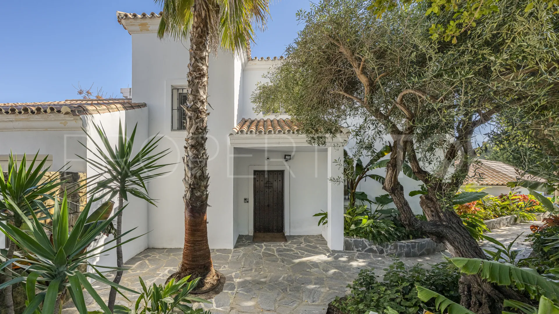 Villa en venta en La Duquesa con 6 dormitorios