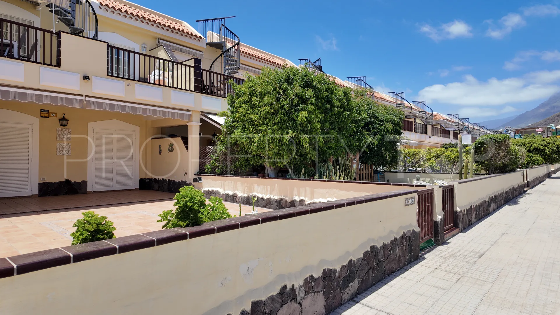 Penthouse for sale in Los Cristianos with 1 bedroom